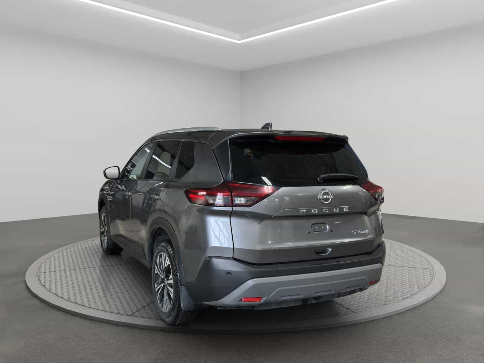 Image 3 Nissan Rogue SV 2023