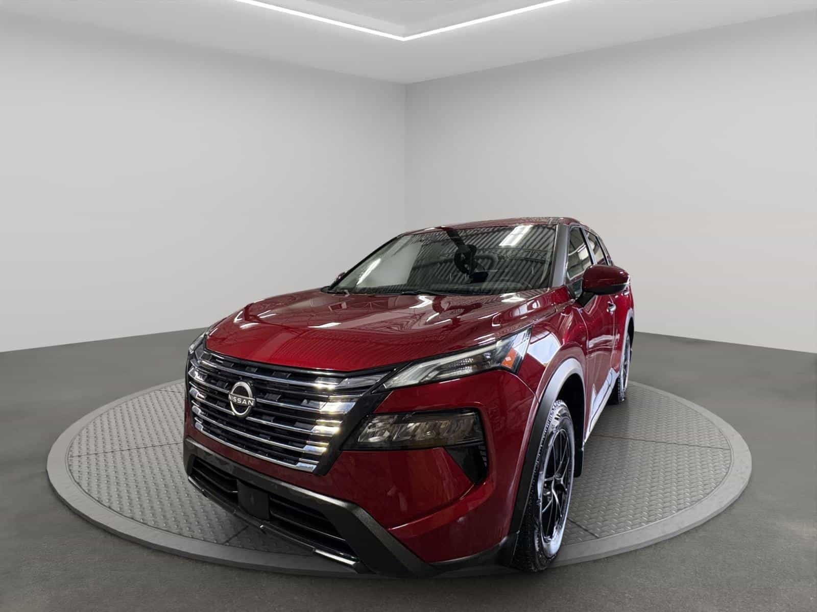 2024 Nissan Rogue S - Image 1