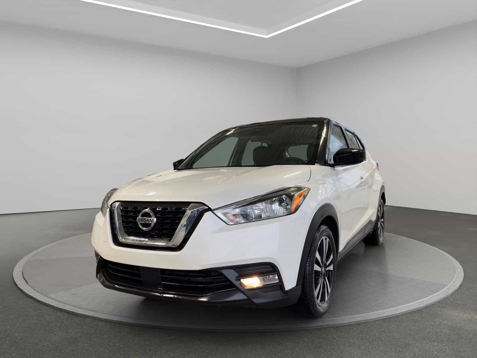 2020 Nissan Kicks SV - Image 1