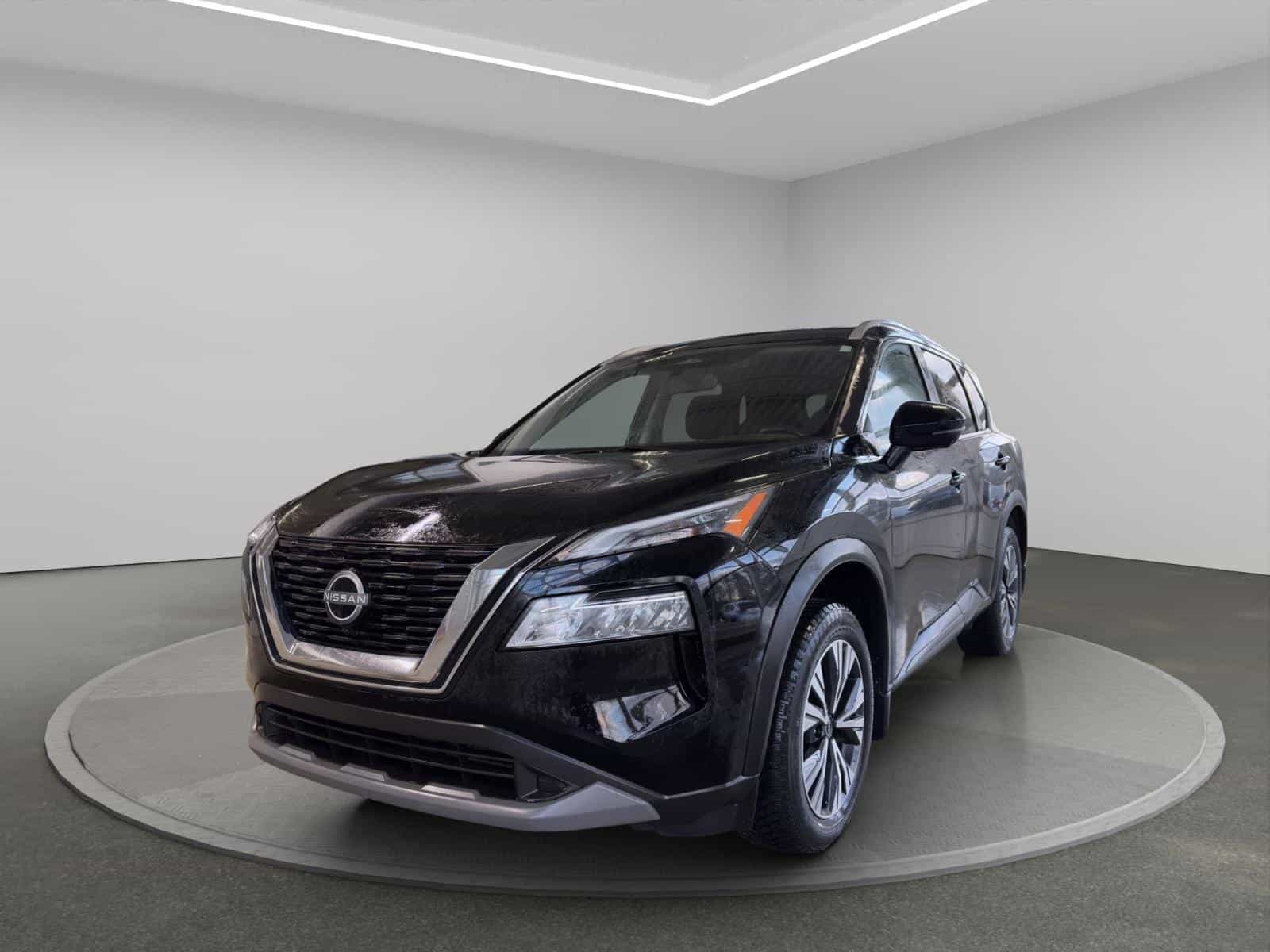 Image 1 Nissan Rogue SV Moonroof 2023
