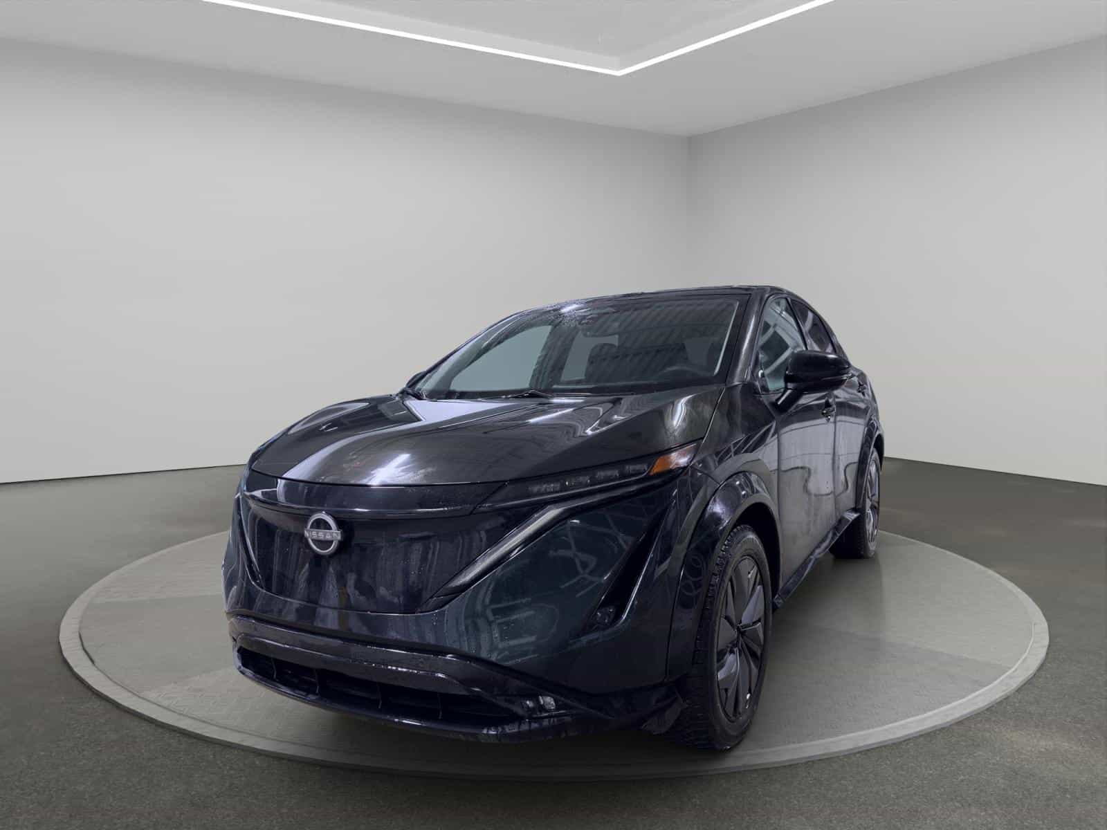 2025 Nissan Ariya Evolve+ - Image 1
