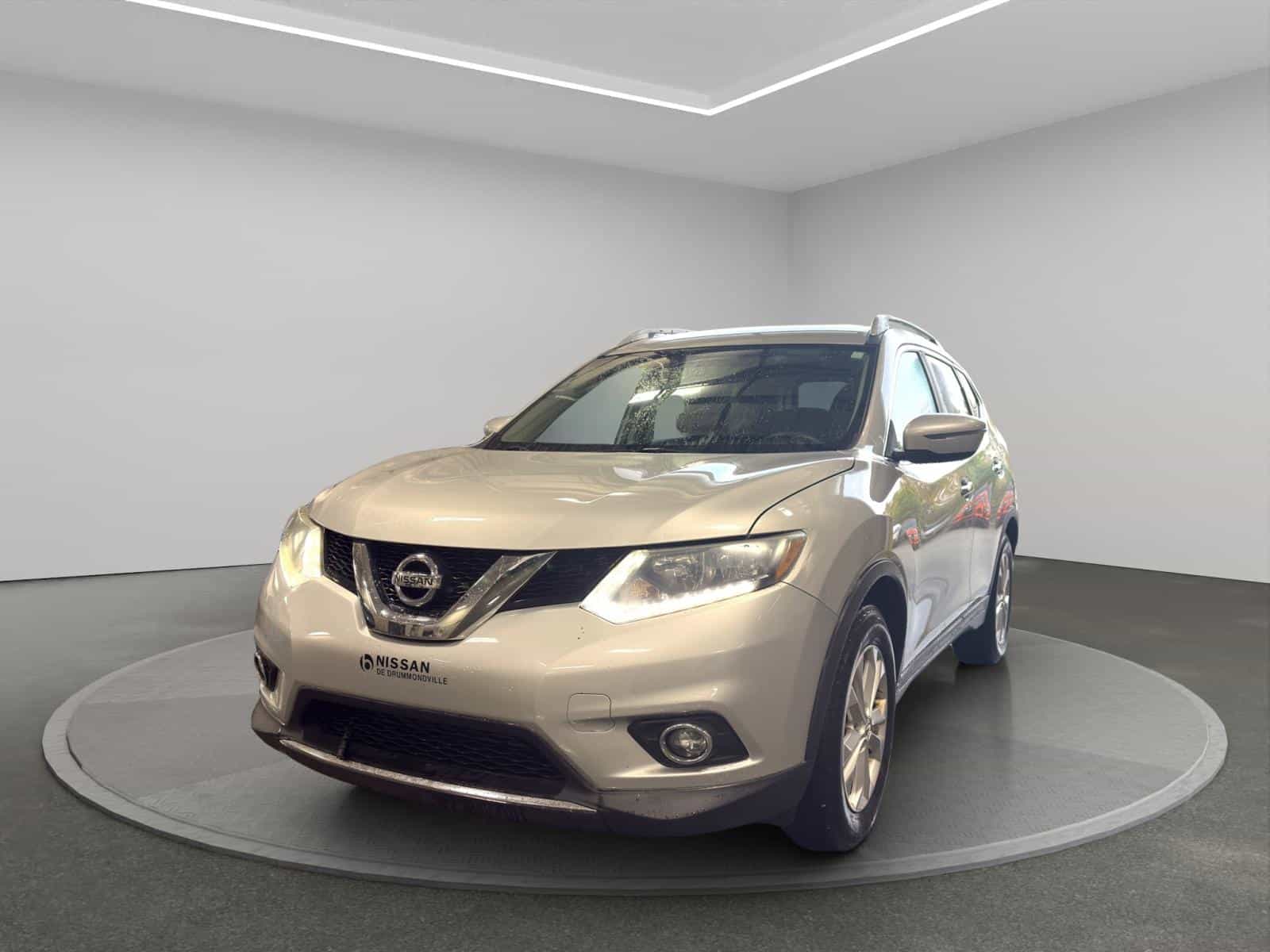 Image 1 Nissan Rogue SV Special Edition 2016