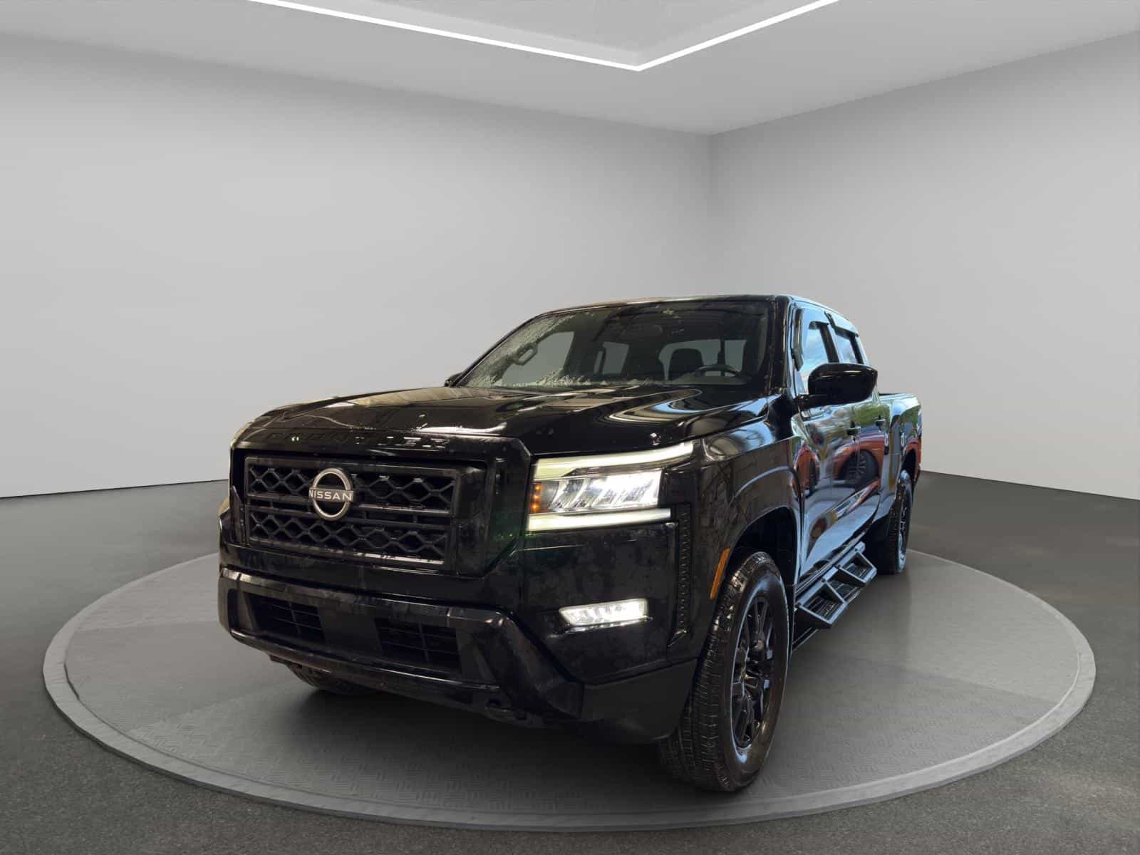 Image 1 Nissan Frontier SV Midnight Ed 2023