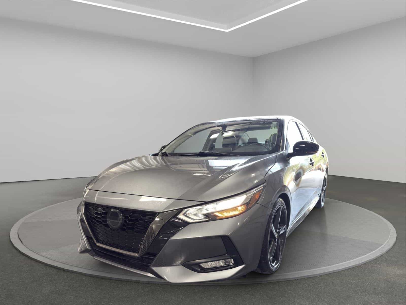 2022 Nissan Sentra SR Midnight - Image 1