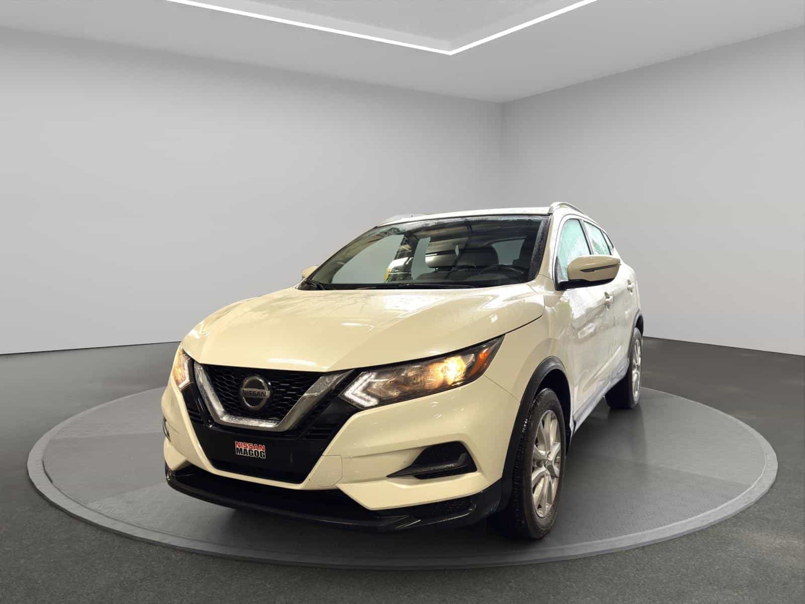 Image 1 Nissan Qashqai SV 2021