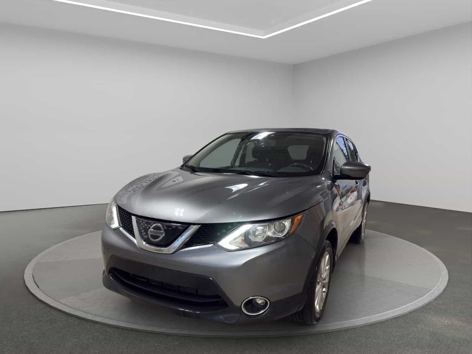 Image 1 Nissan Qashqai S 2018