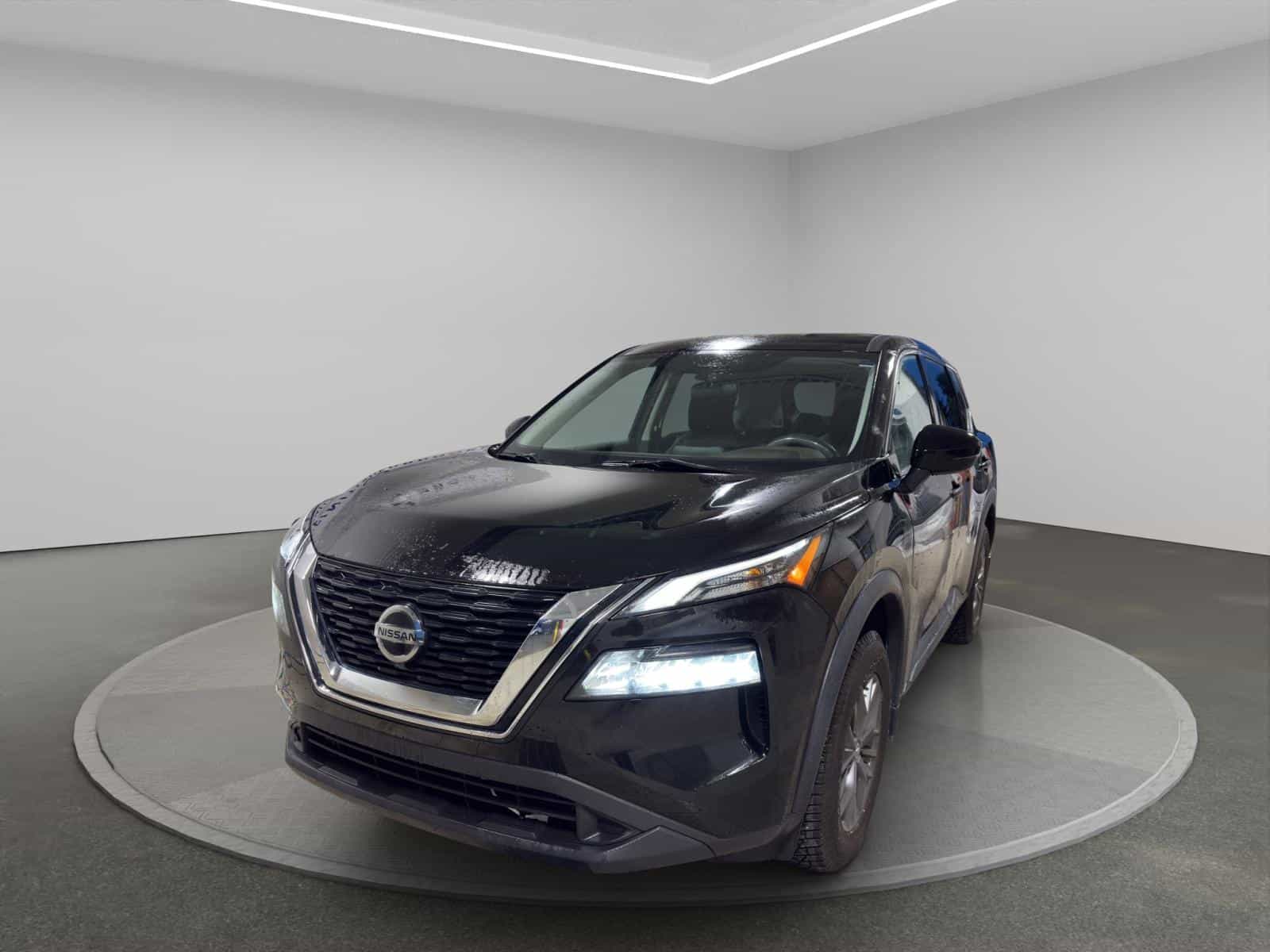 Image 1 Nissan Rogue S 2021