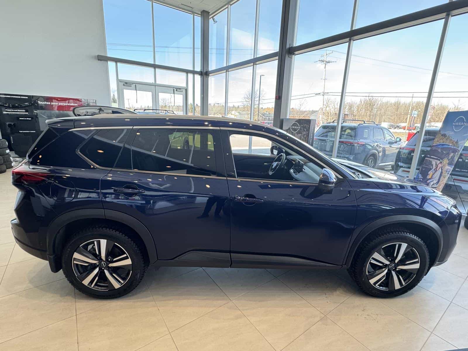 Image 4 Nissan Rogue SL 2024