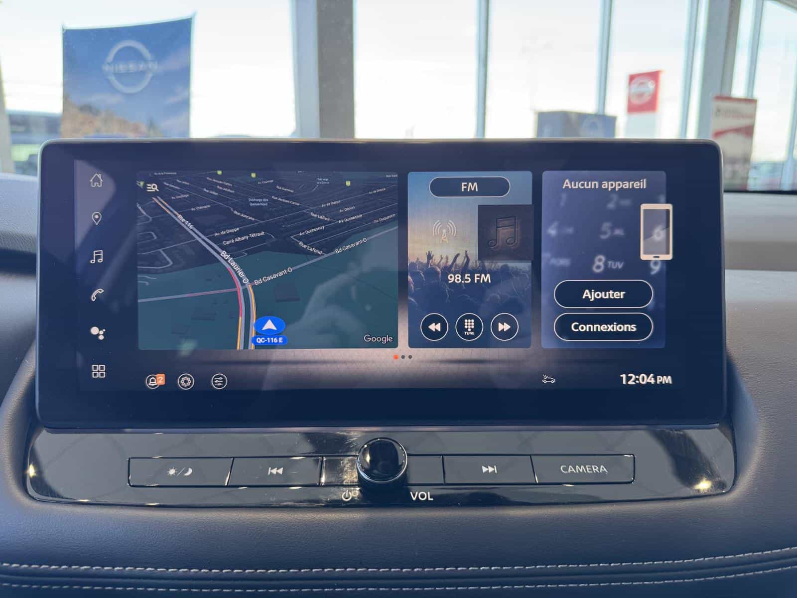 2024 Nissan Rogue SL - Image 11