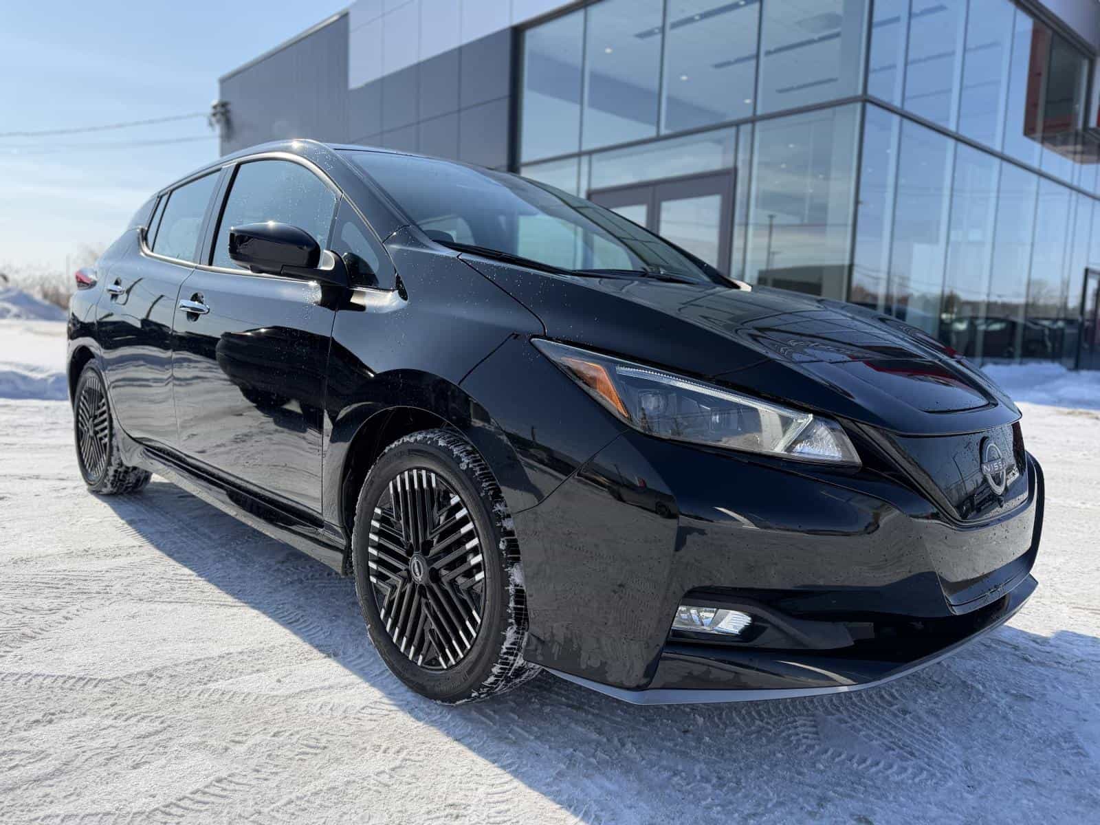 Image 4 Nissan Leaf SV Plus 2025