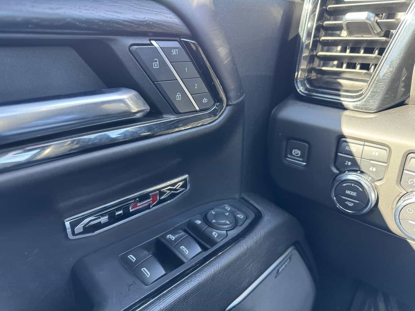 2023 GMC Sierra 1500 AT4X - Image 19