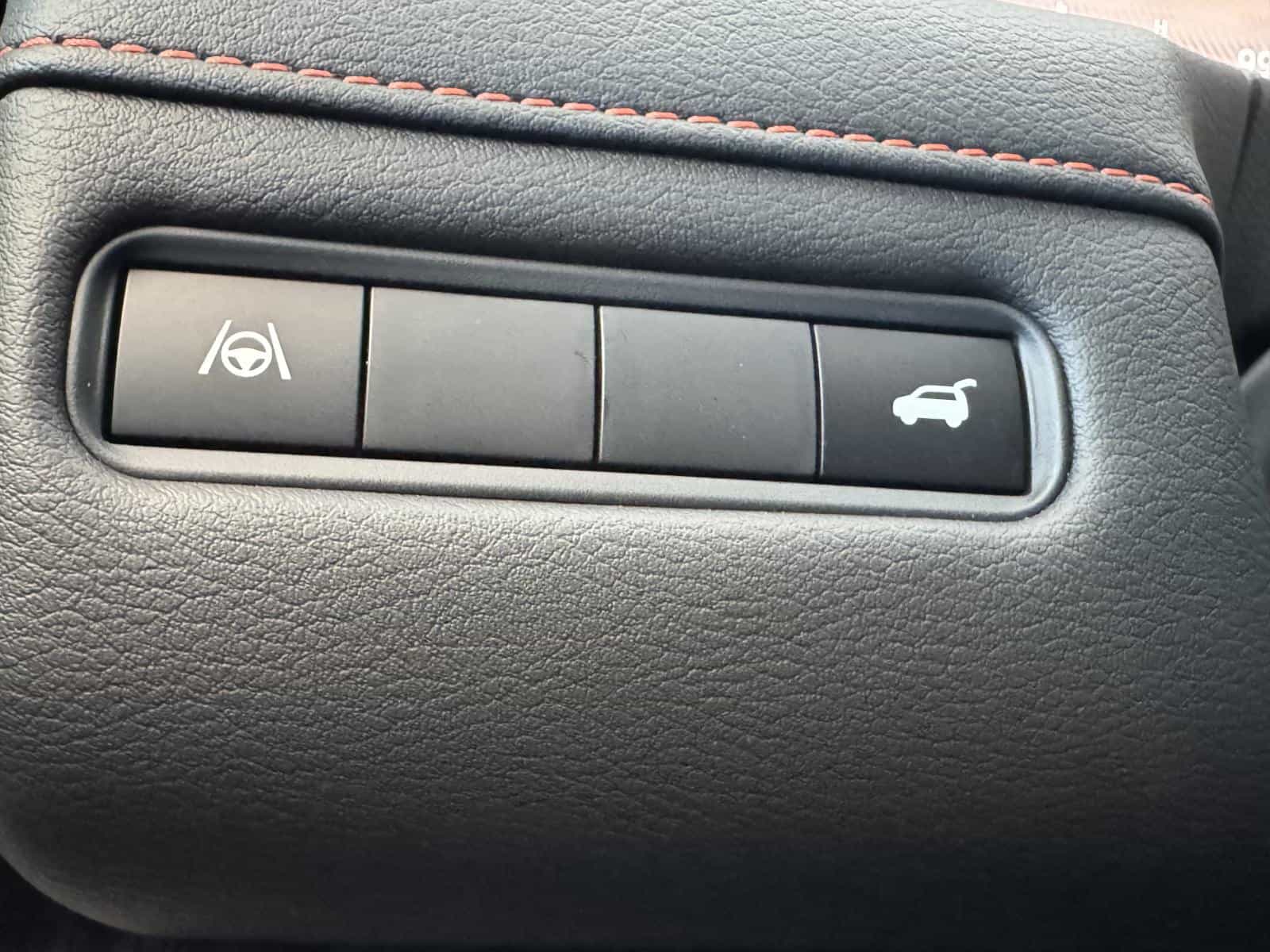 2025 Nissan Armada PRO-4X - Image 14