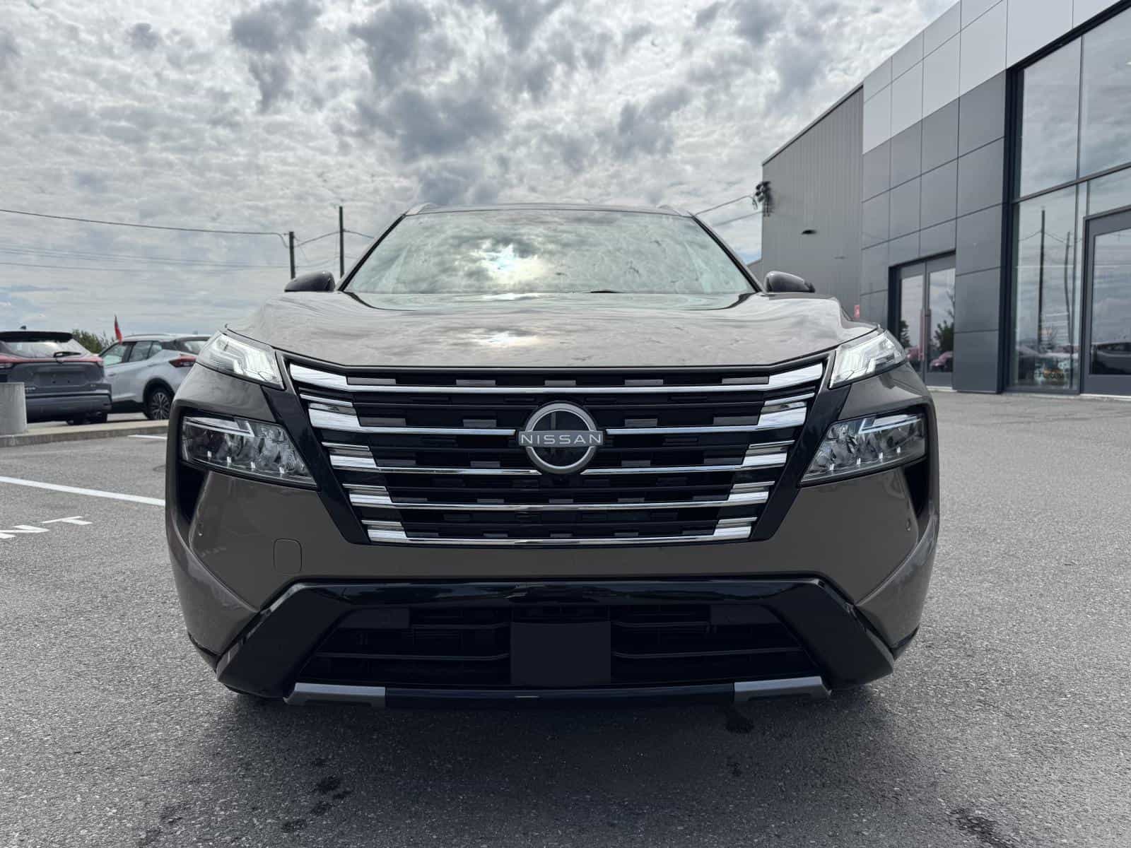 2024 Nissan Rogue Platine - Image 3