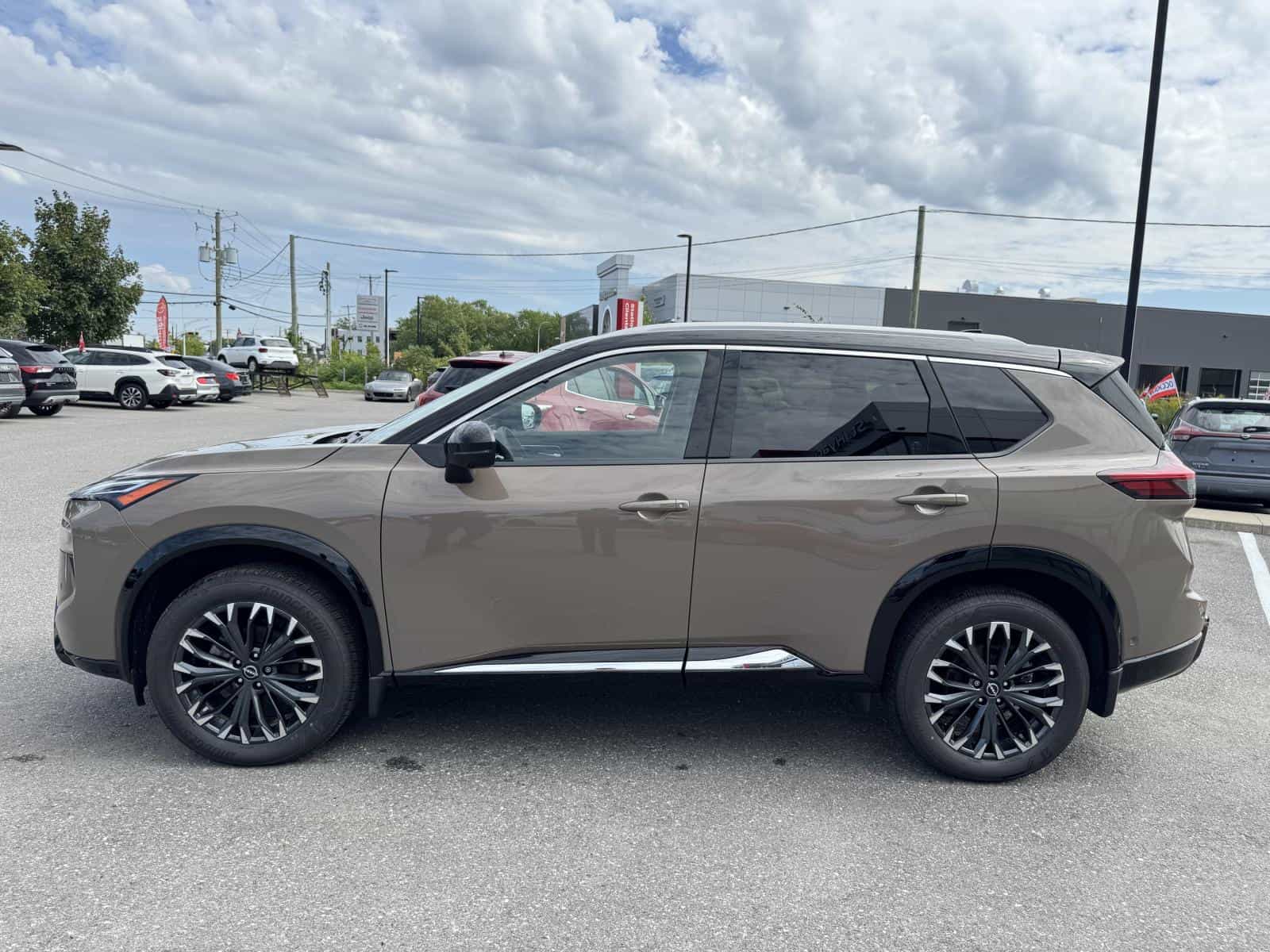 2024 Nissan Rogue Platine - Image 11