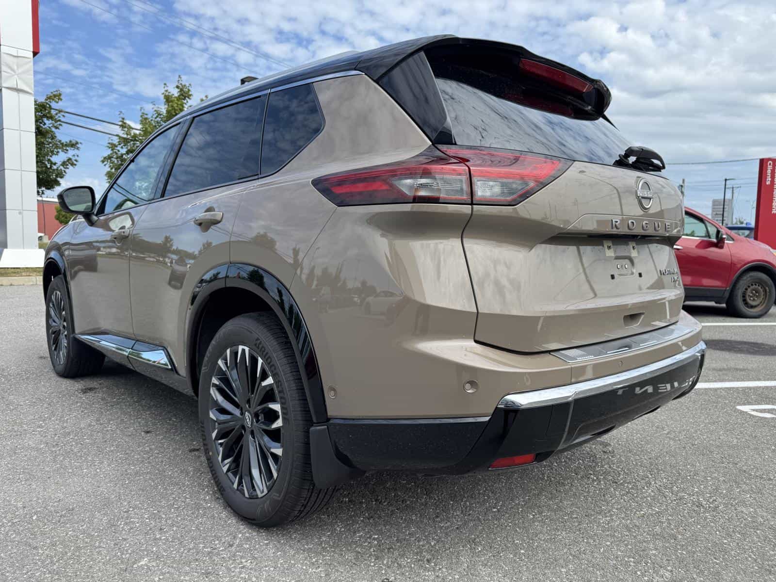 Image 10 Nissan Rogue Platine 2024