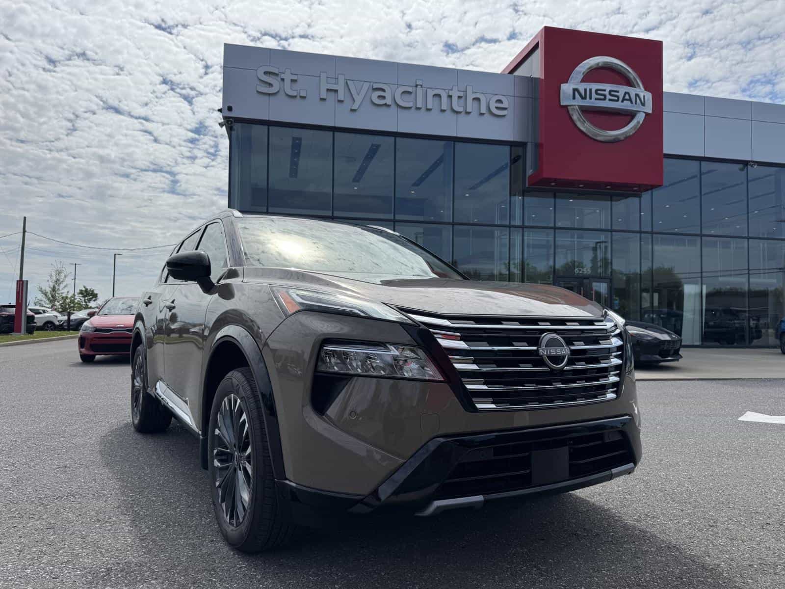 2024 Nissan Rogue Platine - Image 1