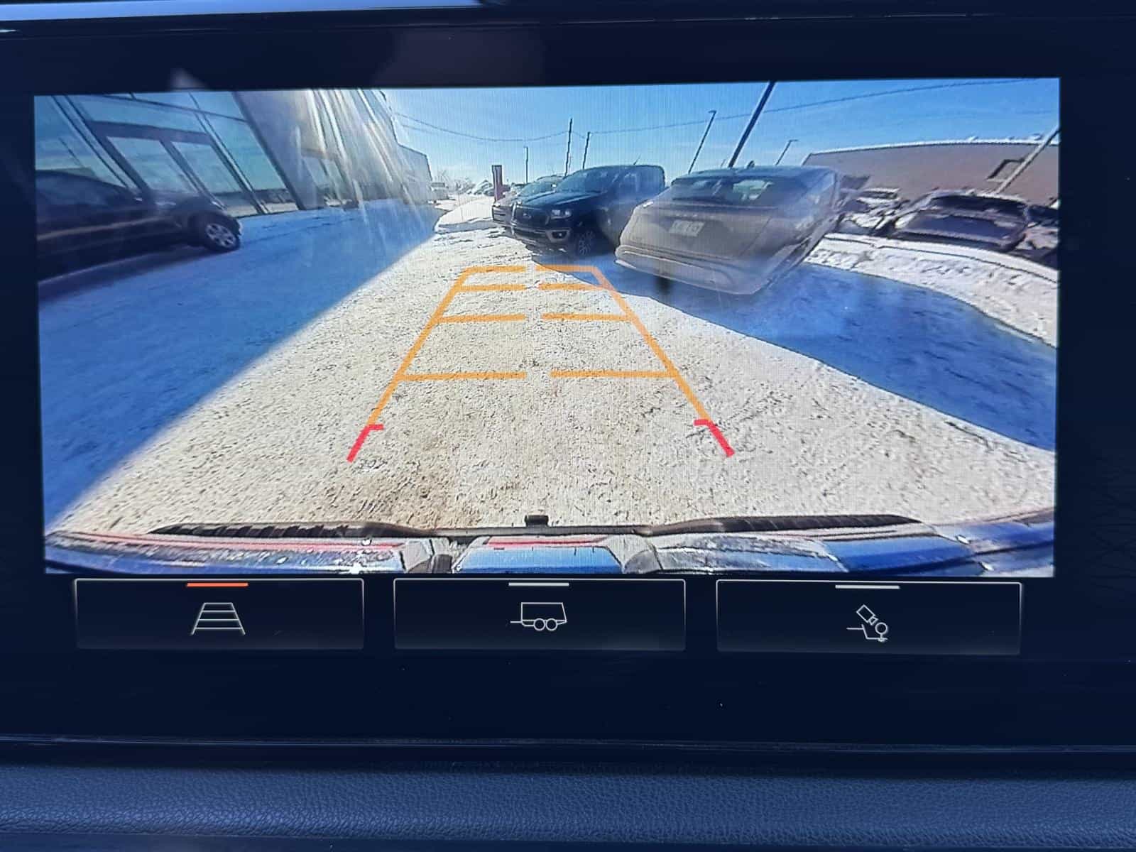 2022 GMC Sierra 1500 AT4 - Image 15