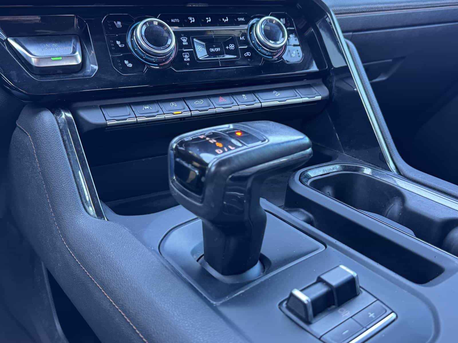 2022 GMC Sierra 1500 AT4 - Image 16