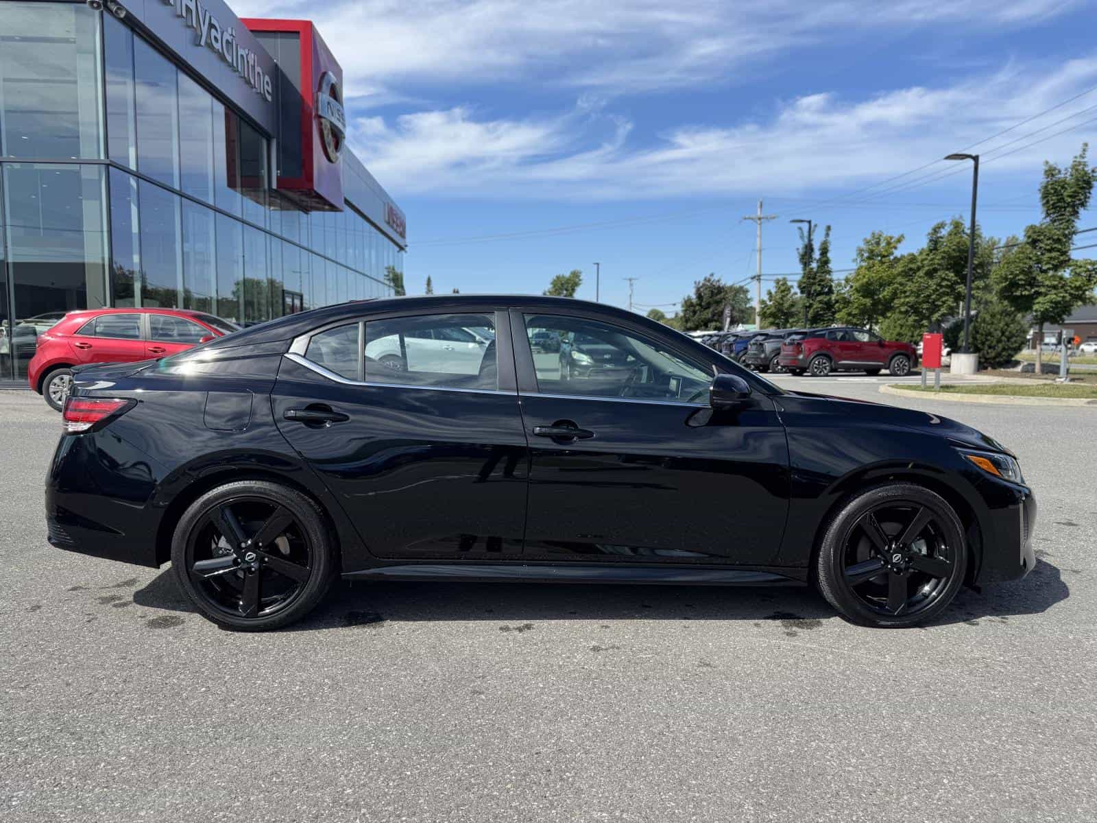 2024 Nissan Sentra SR - Image 6