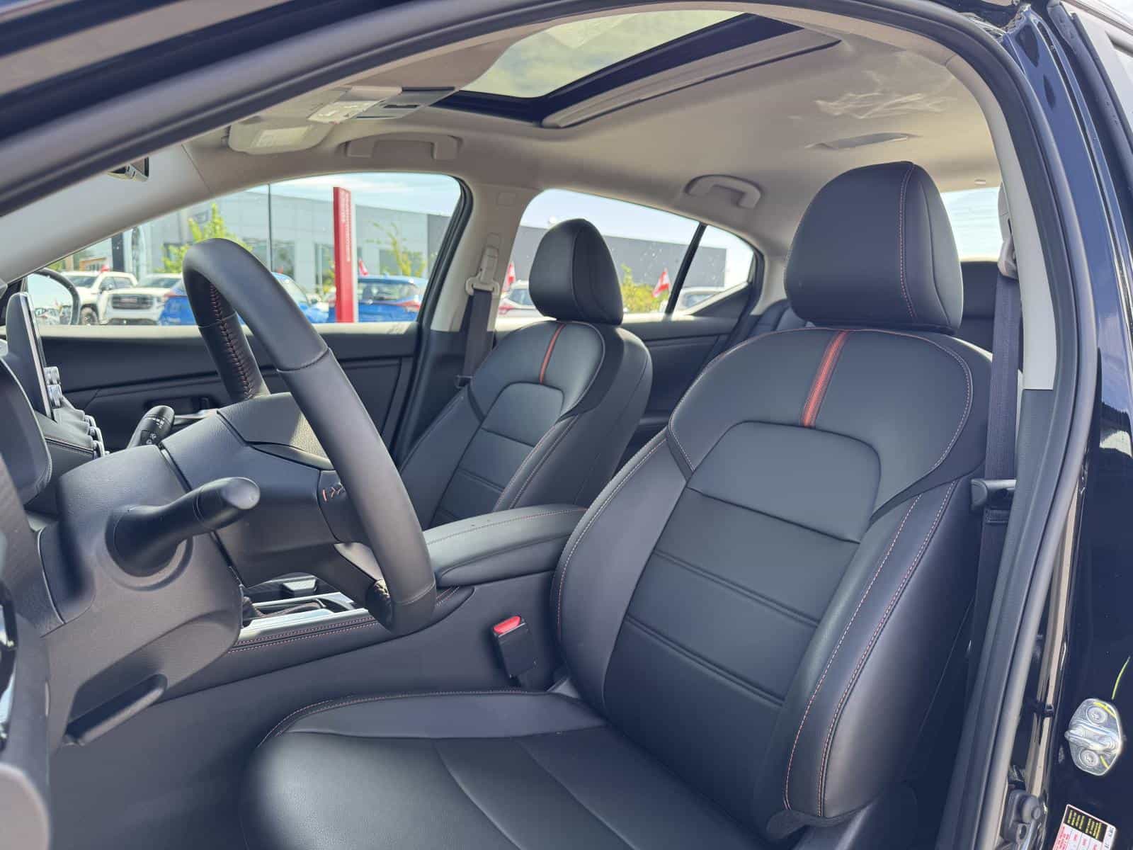 2024 Nissan Sentra SR - Image 12