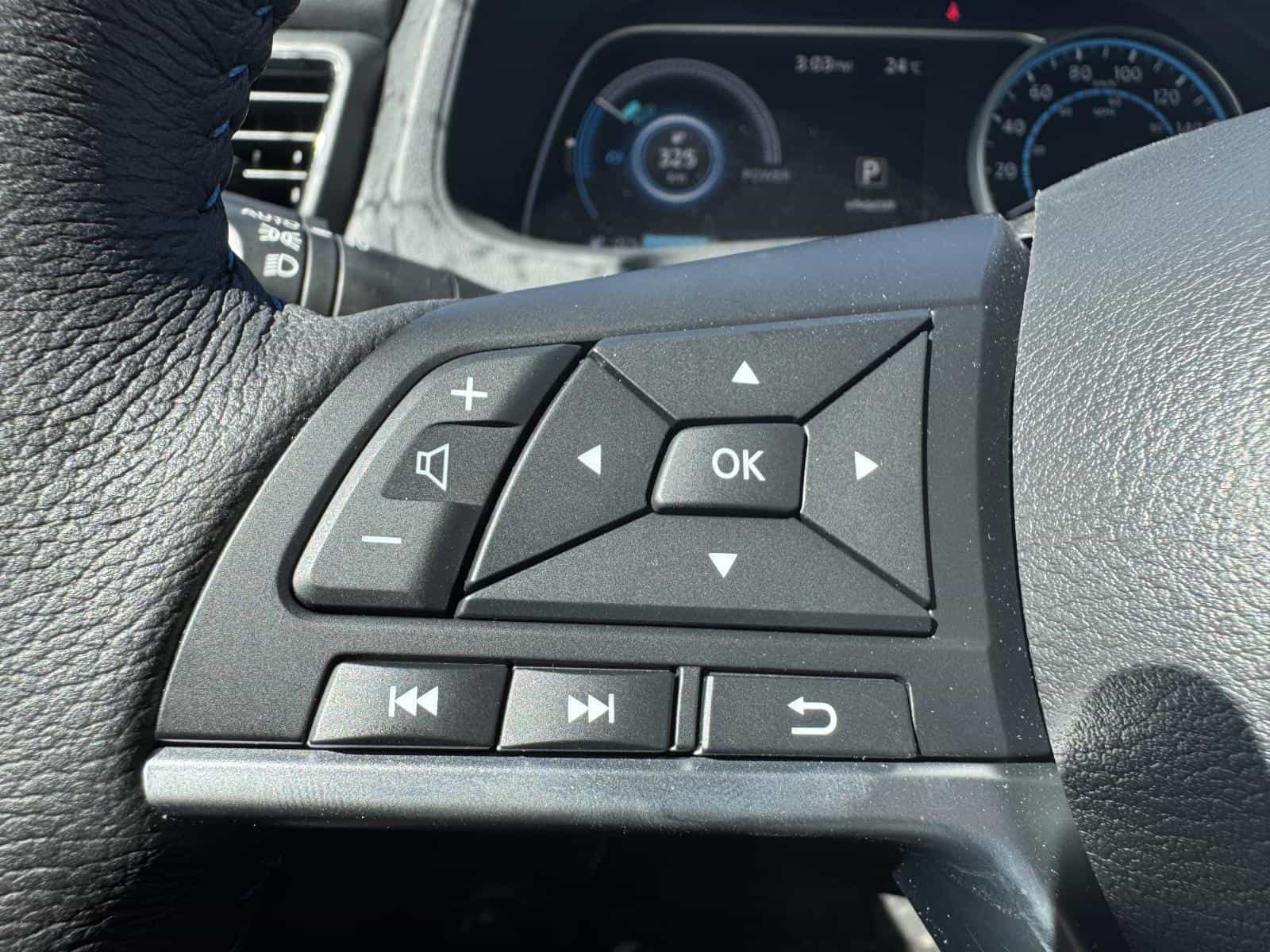 Image 14 Nissan Leaf SV Plus 2025