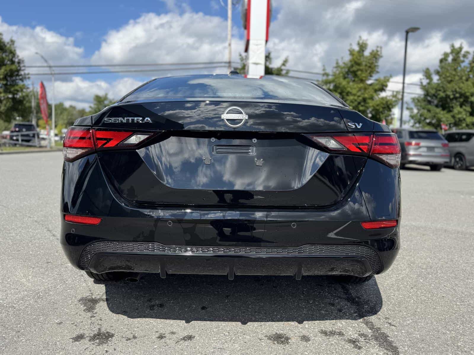 2024 Nissan Sentra SV - Image 7