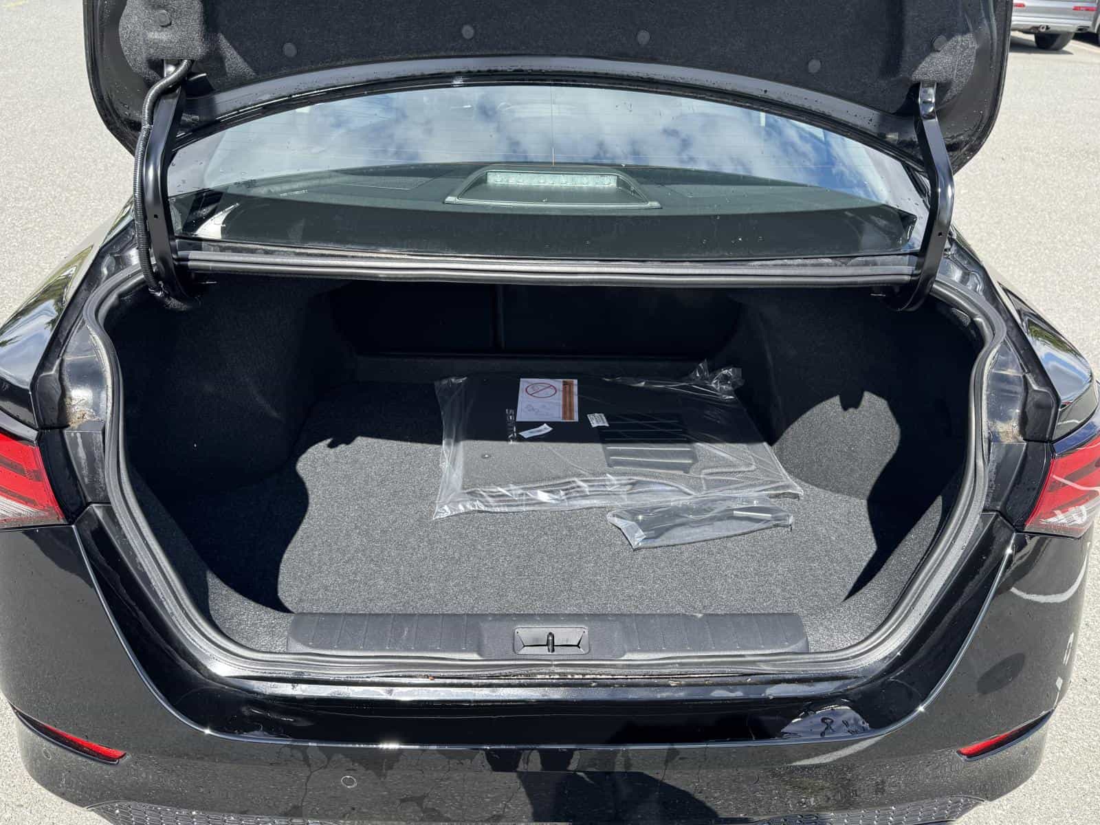 Image 8 Nissan Sentra SV 2024