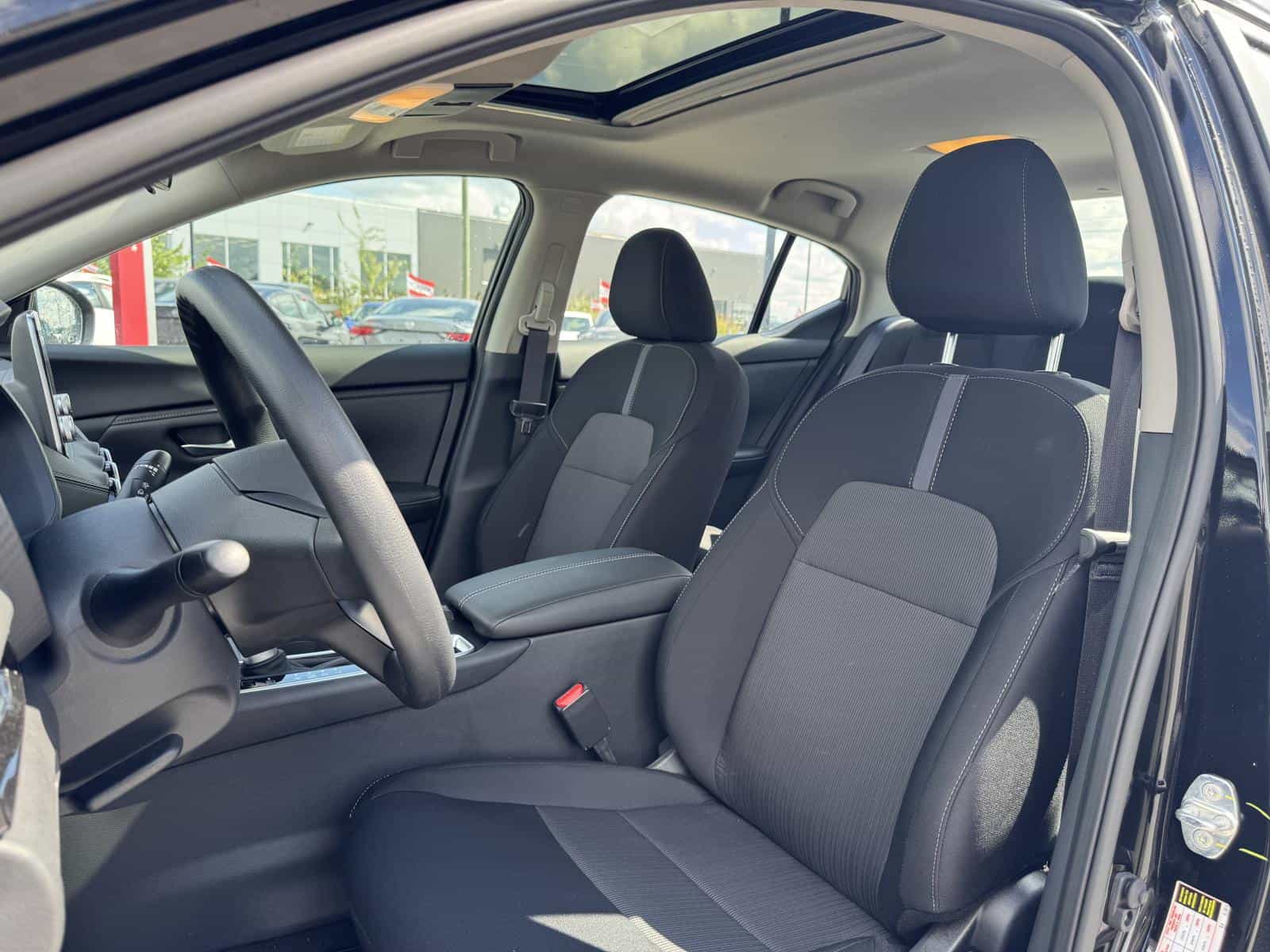 Image 10 Nissan Sentra SV 2024