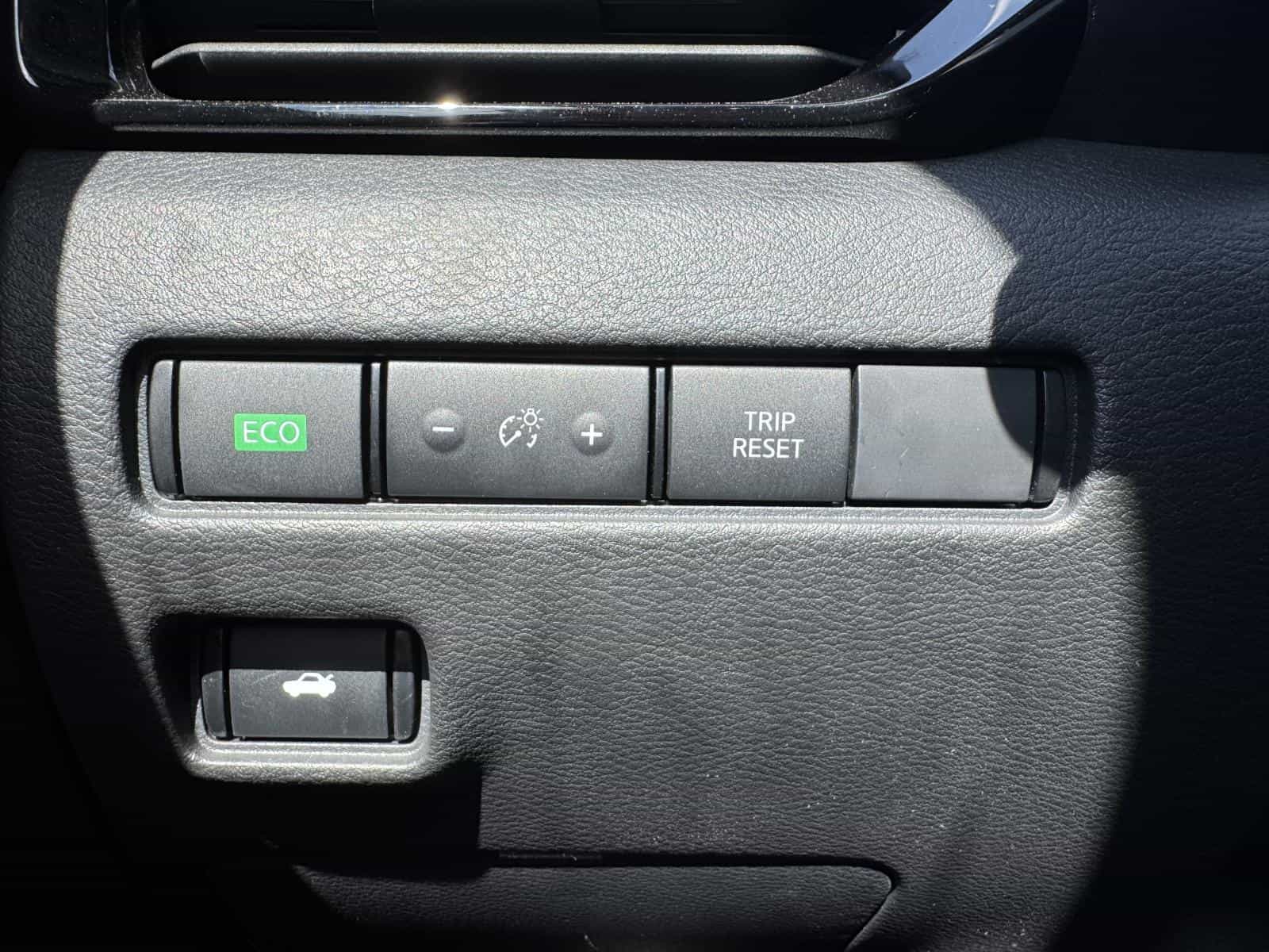 Image 14 Nissan Sentra SV 2024