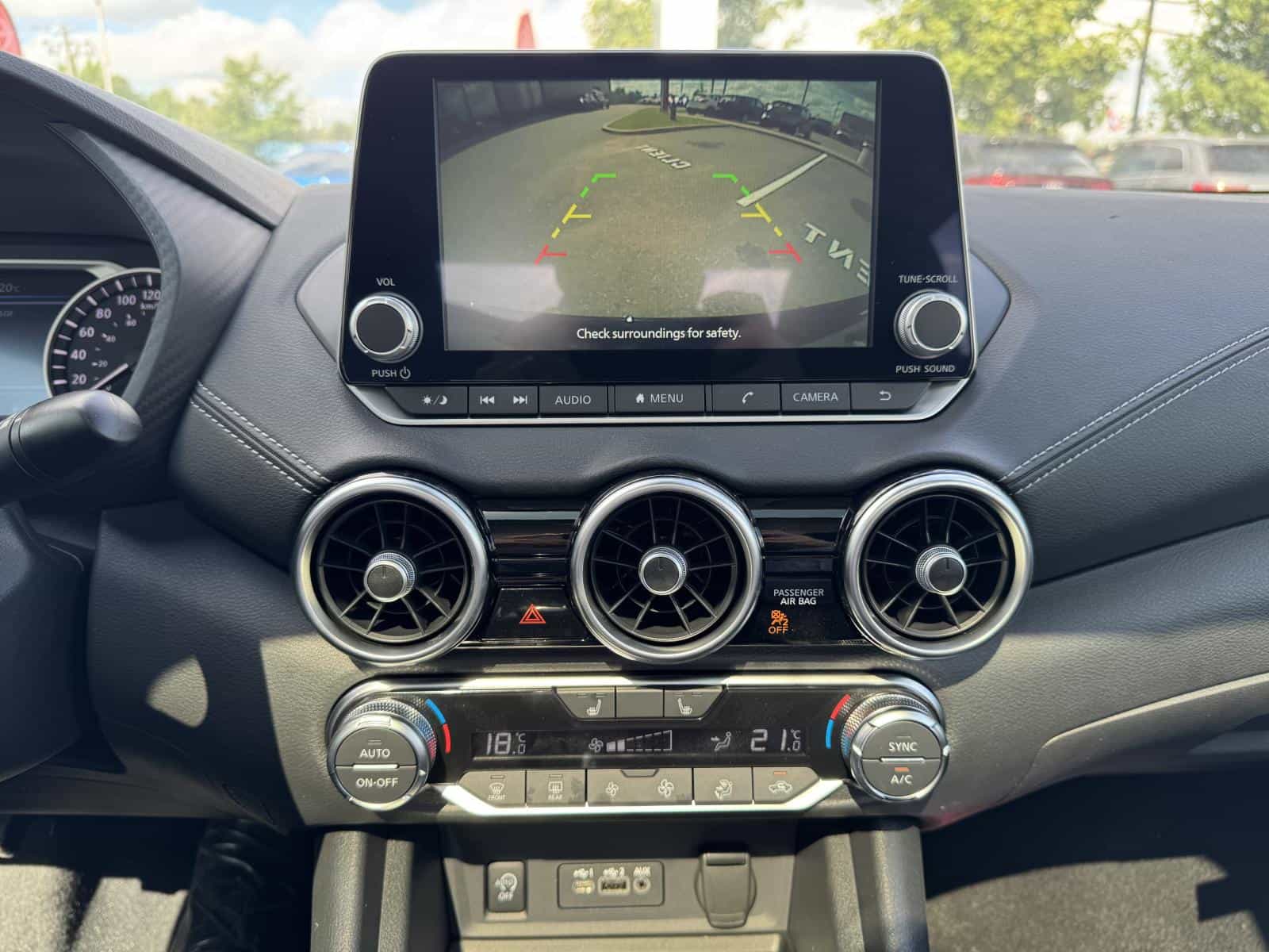 Image 16 Nissan Sentra SV 2024