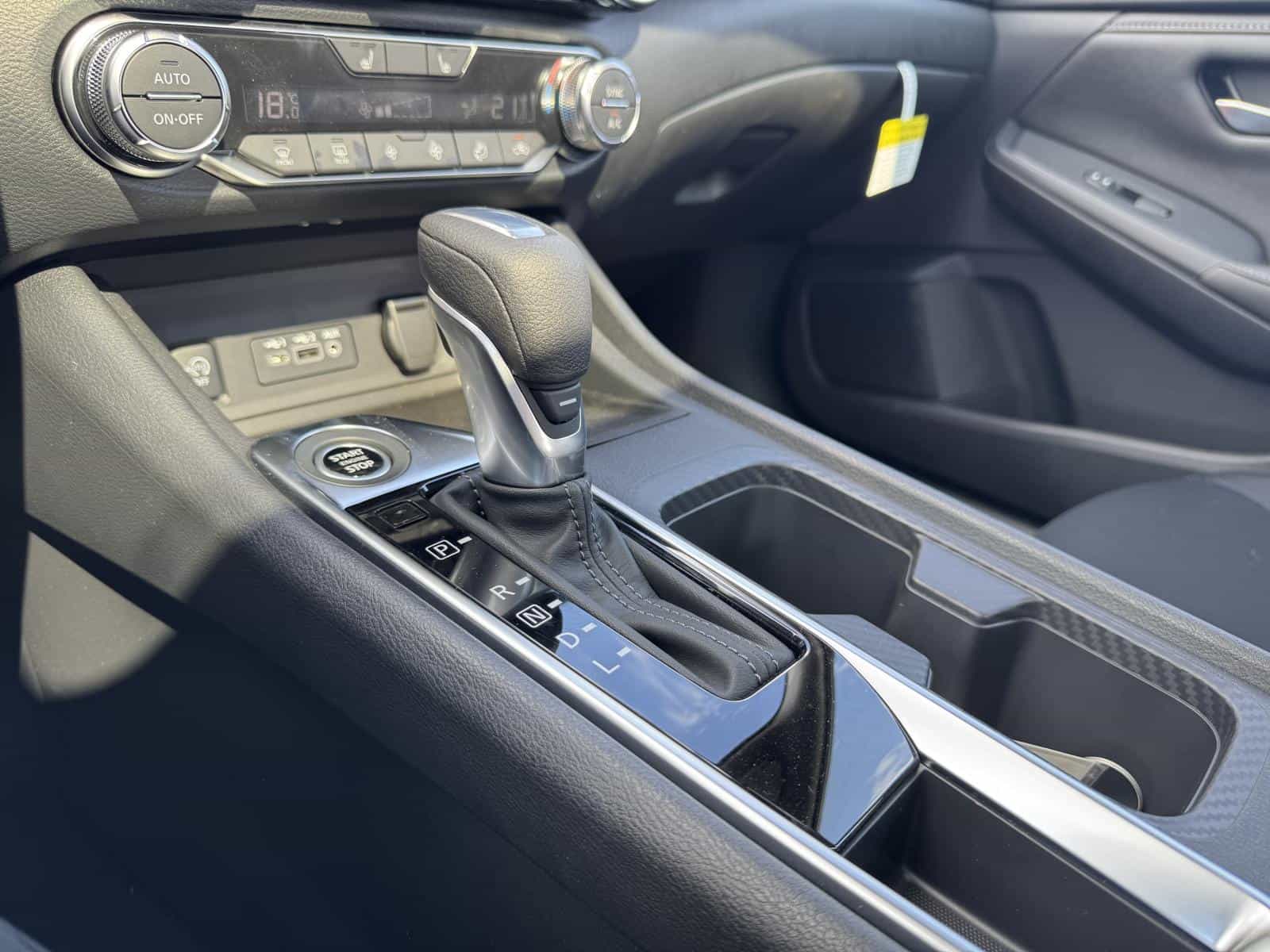 Image 17 Nissan Sentra SV 2024