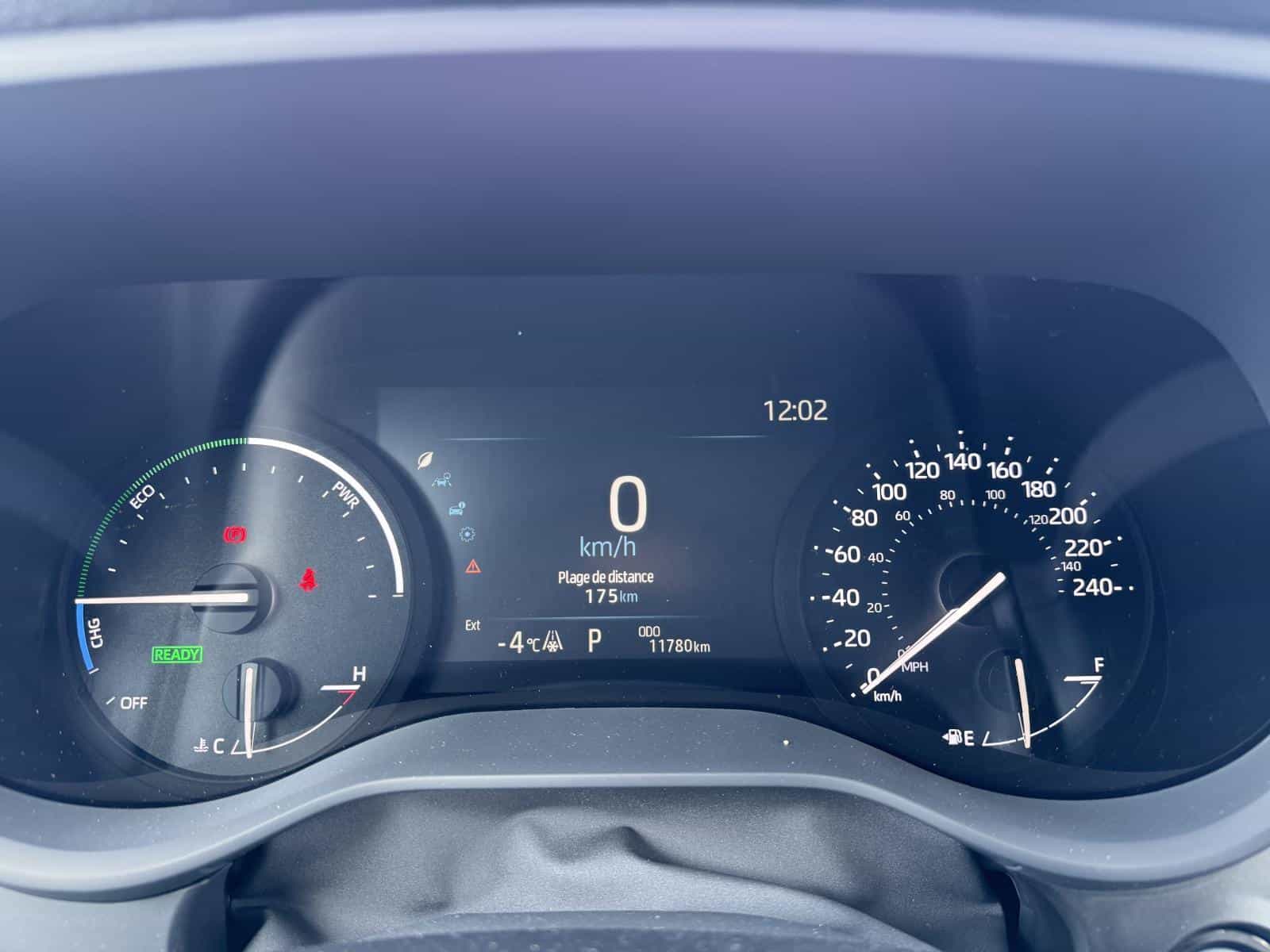 Image 13 Toyota Sienna LE 2025