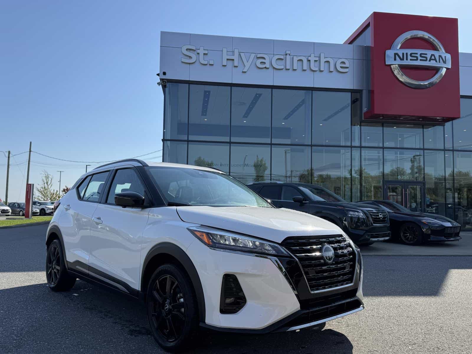 Image 1 Nissan Kicks SR Premium 2024