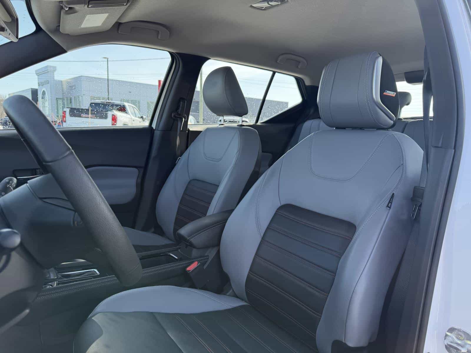 2024 Nissan Kicks SR Premium - Image 10