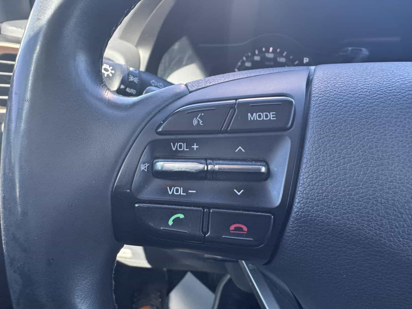 2018 Hyundai Ioniq Limited - Image 12