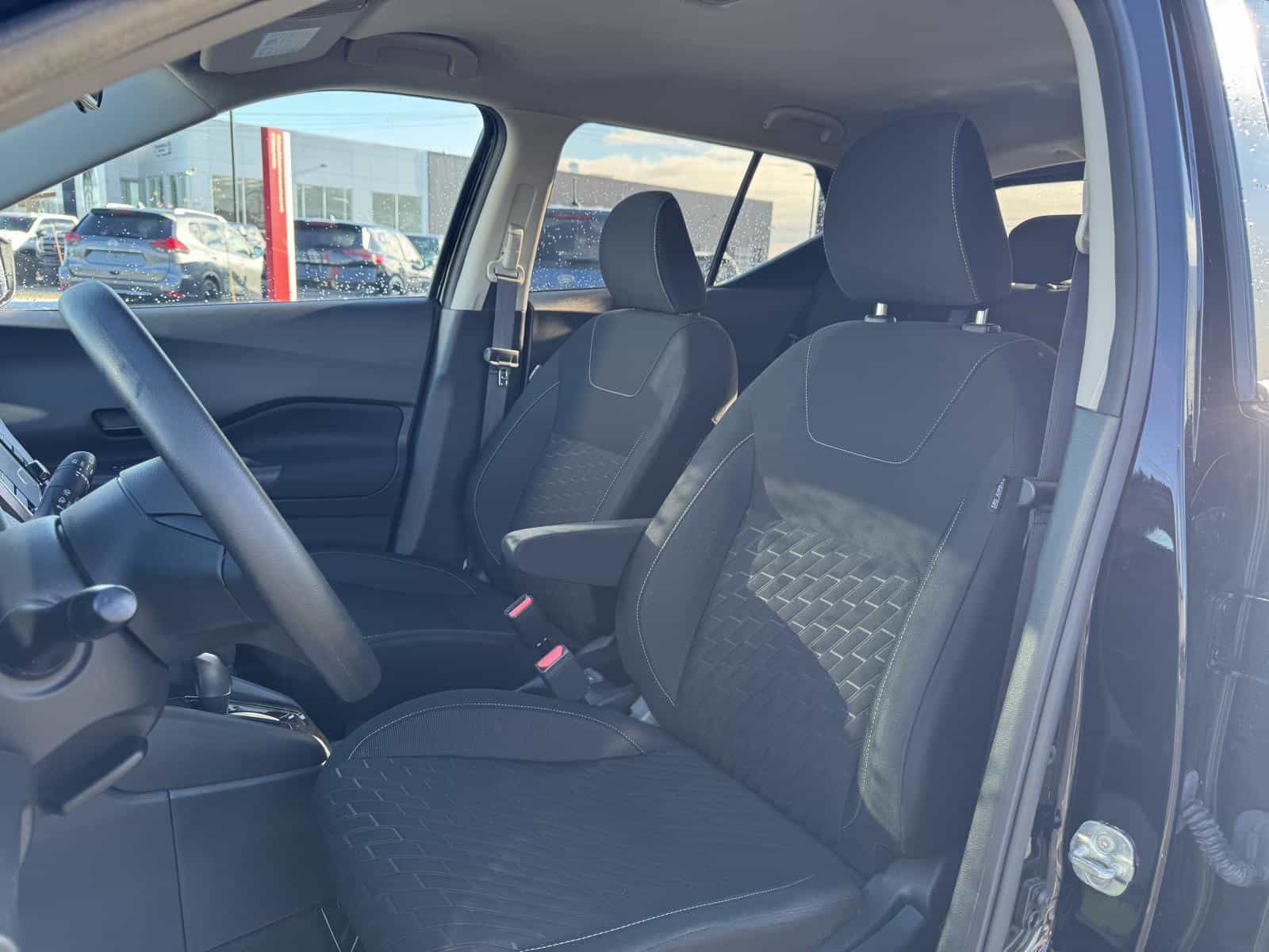 Image 10 Nissan Kicks S 2022