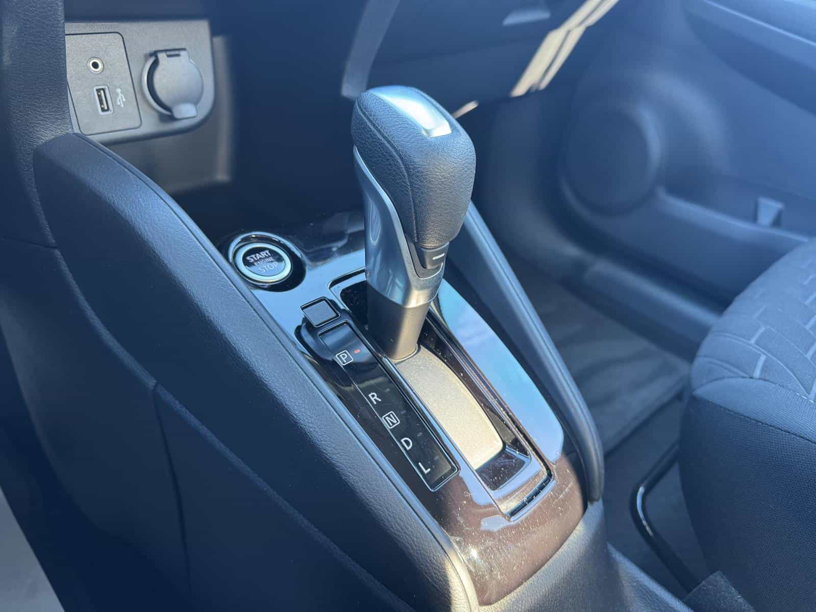 Image 18 Nissan Kicks S 2022