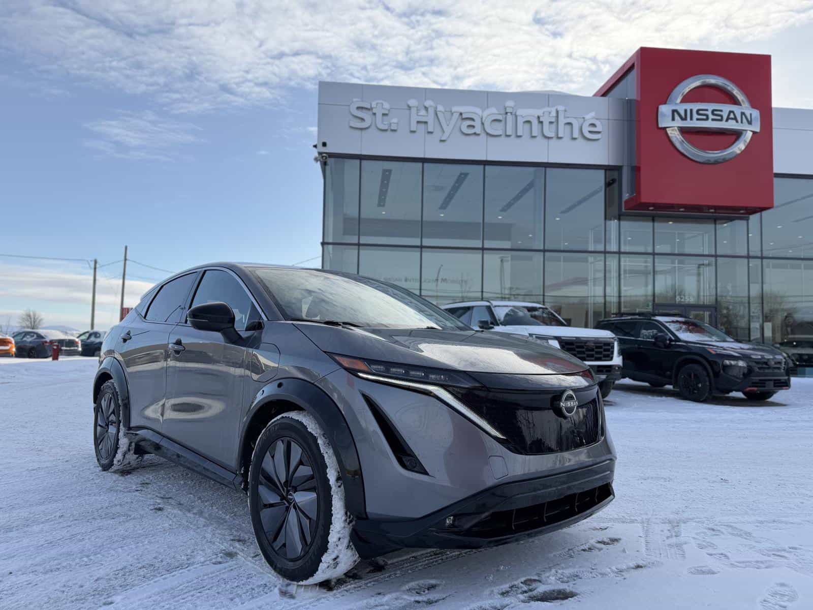 2023 Nissan Ariya Evolve+ - Image 1