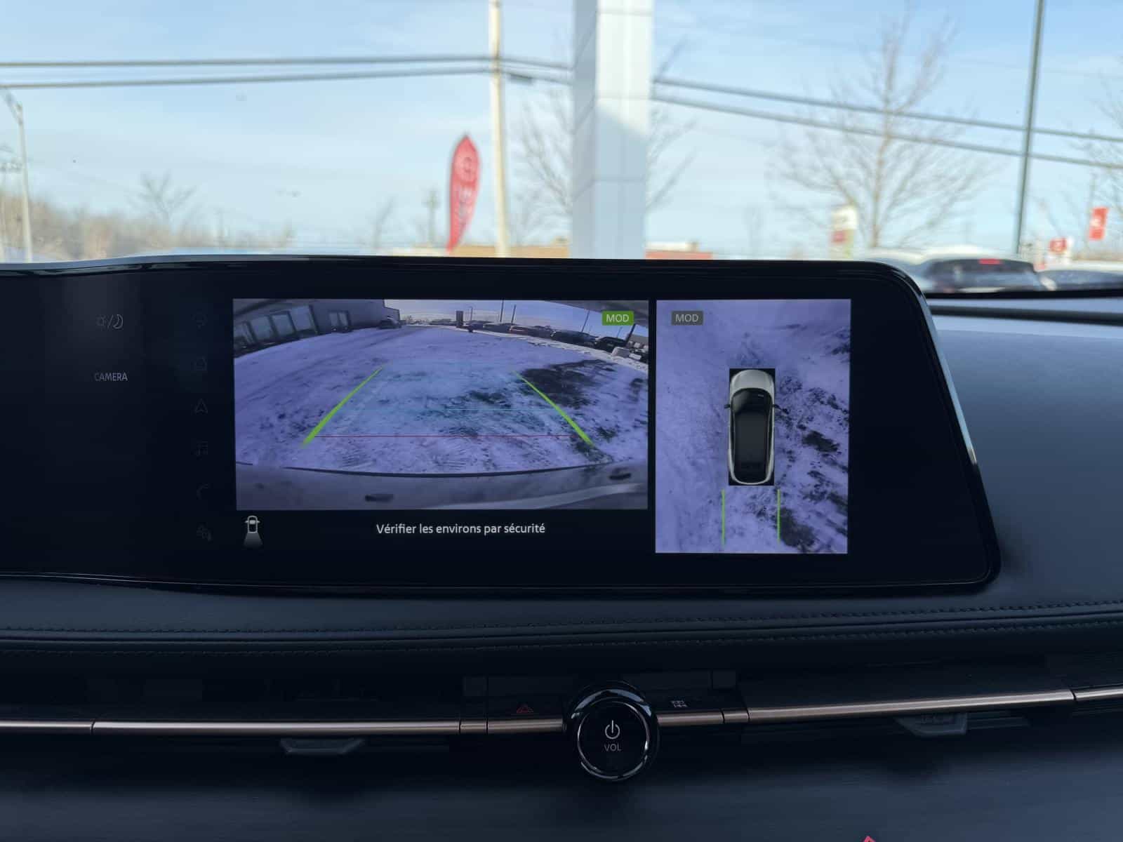 2023 Nissan Ariya Evolve+ - Image 17