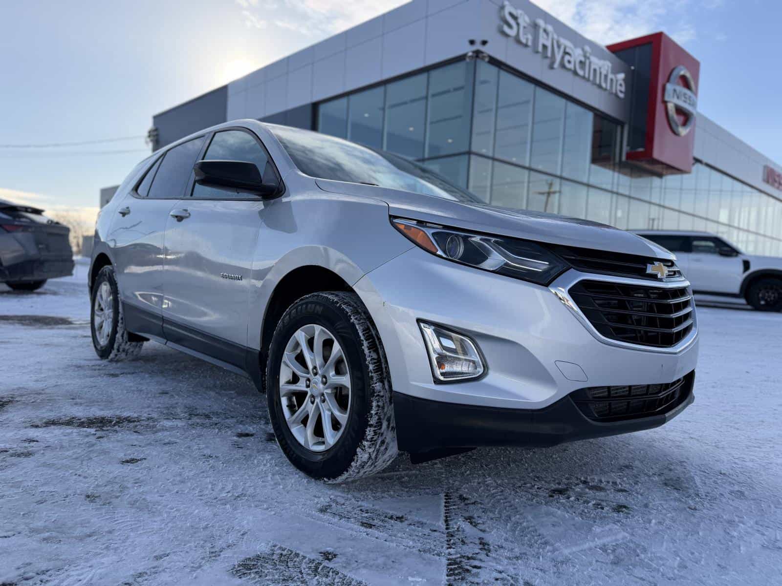 2018 Chevrolet Equinox LS - Image 4