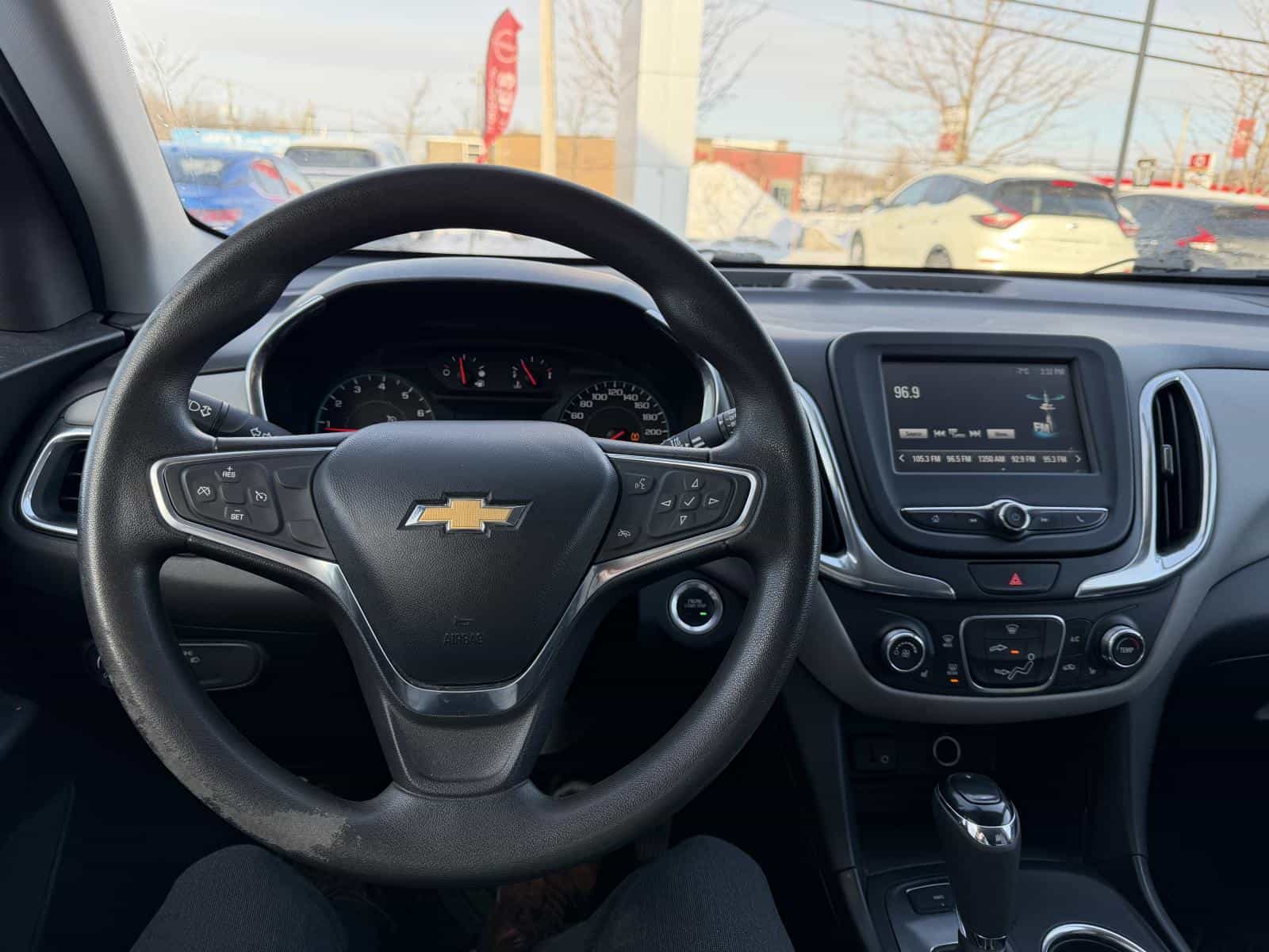 2018 Chevrolet Equinox LS - Image 10