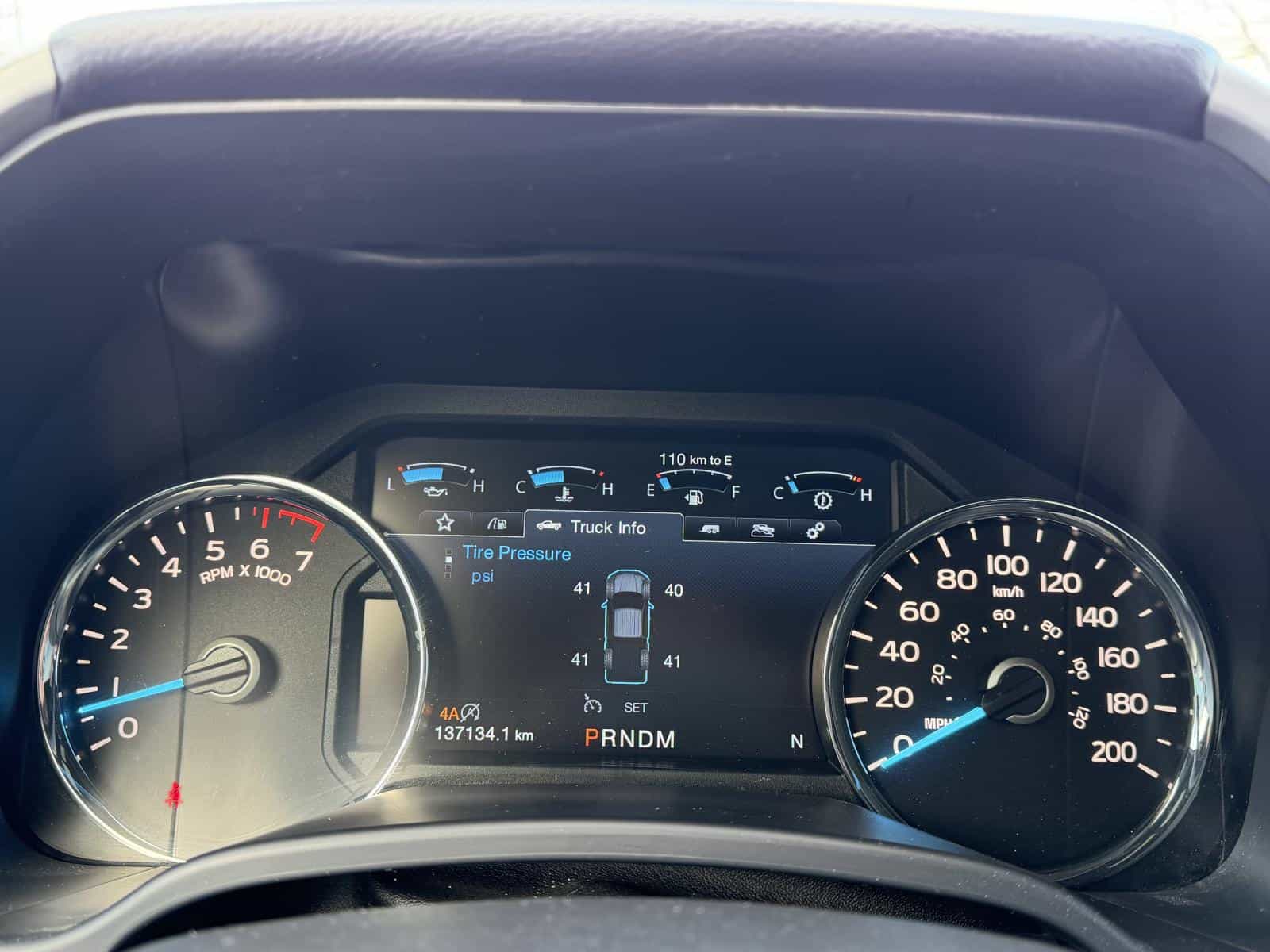 2019 Ford F150 Lariat - Image 12