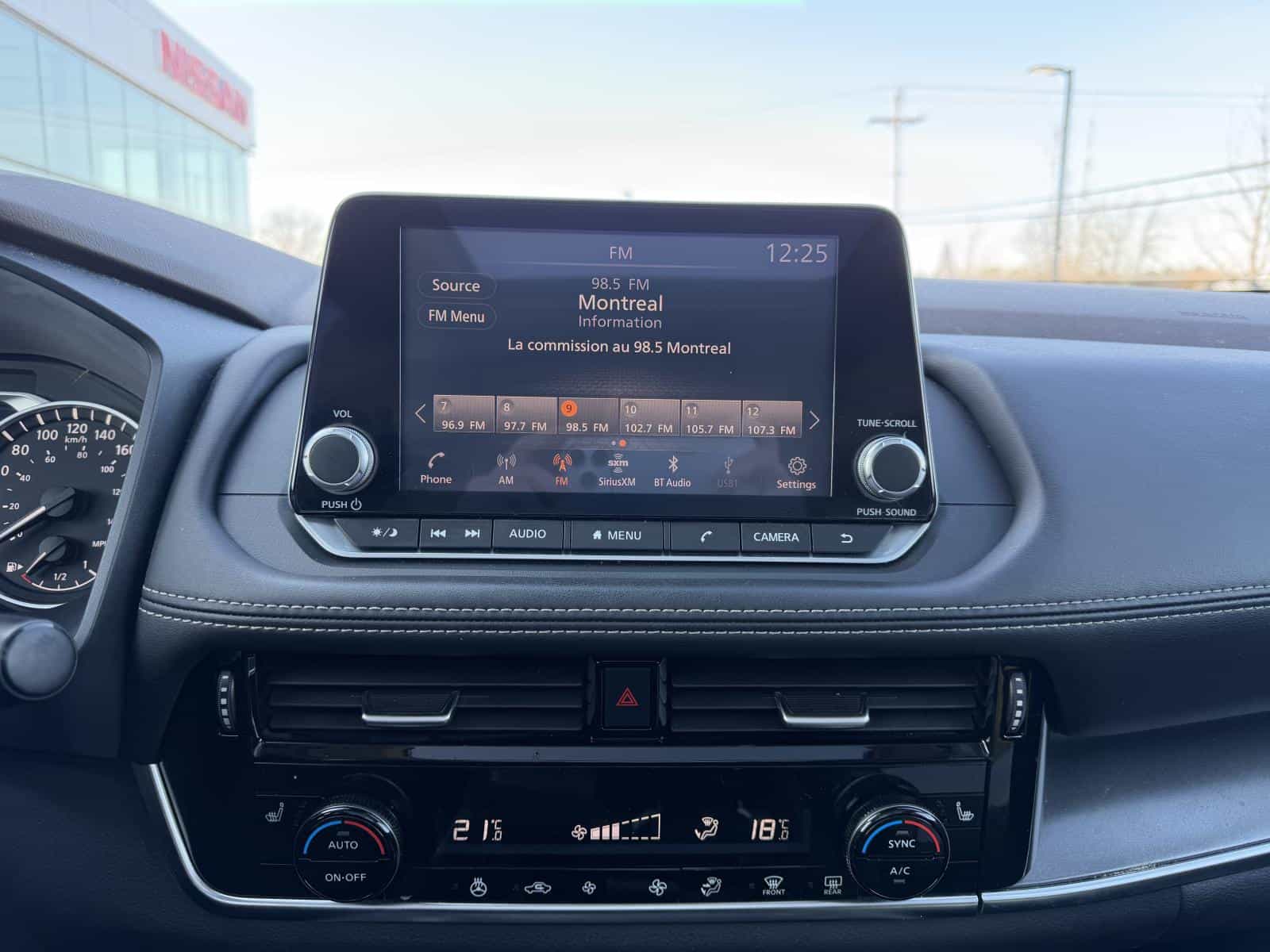 Image 13 Nissan Rogue SV 2021