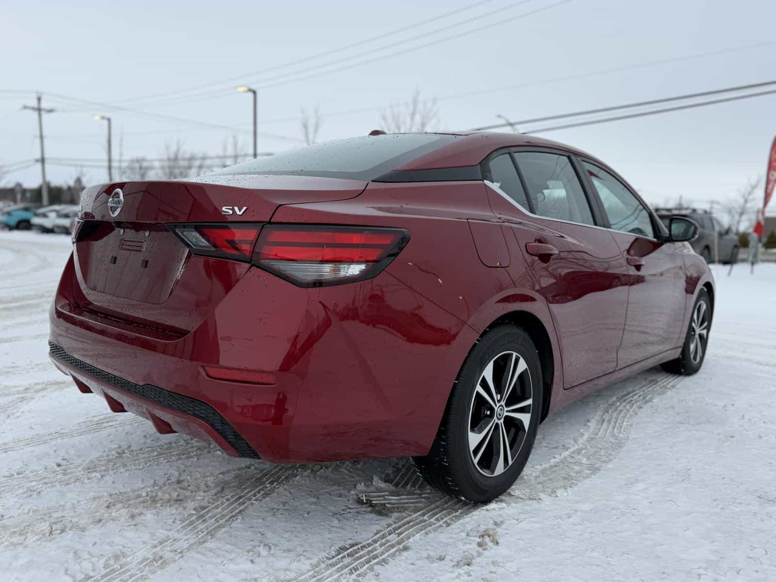 2022 Nissan Sentra SV - Image 5