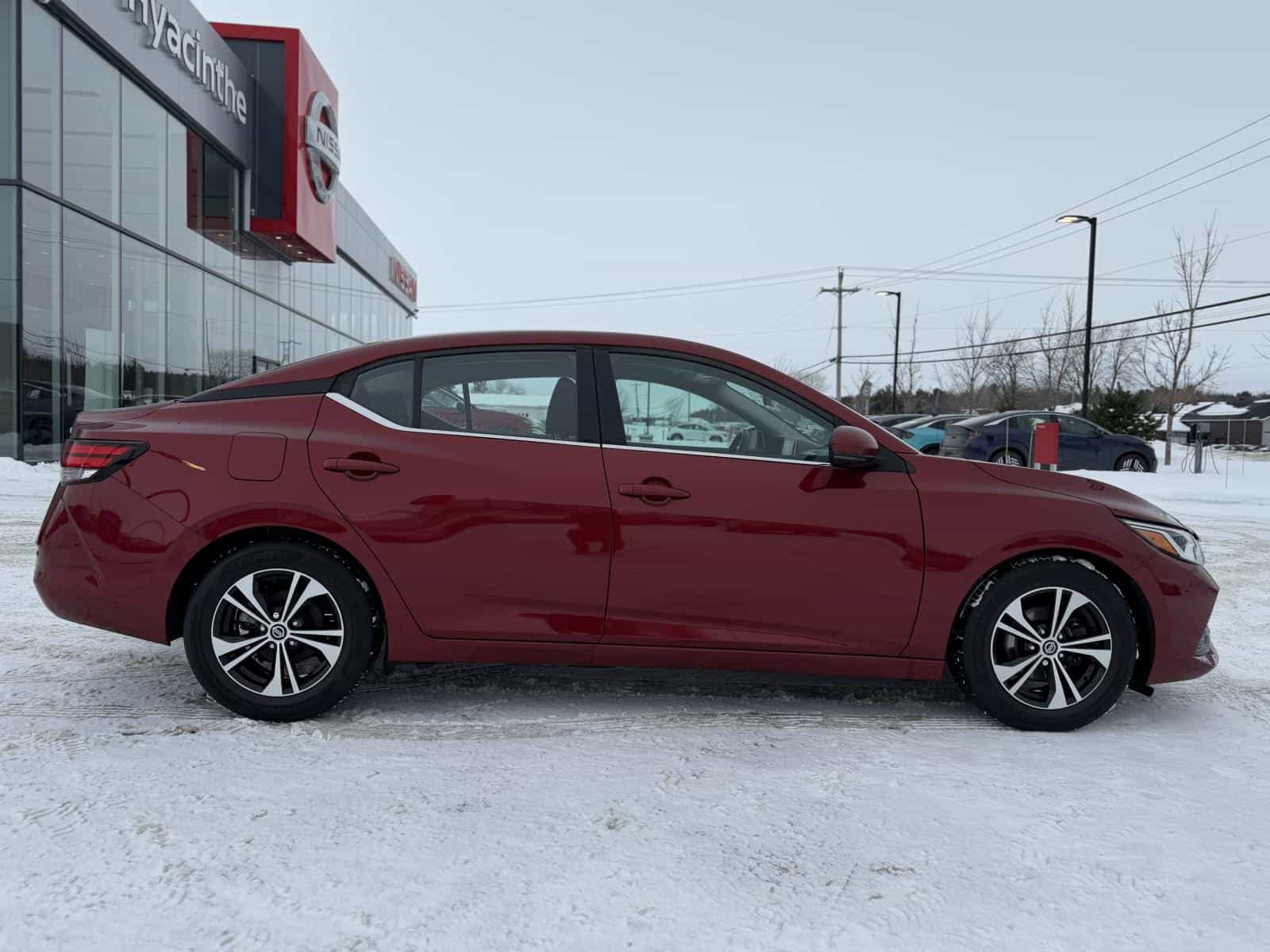 Image 4 Nissan Sentra SV 2022