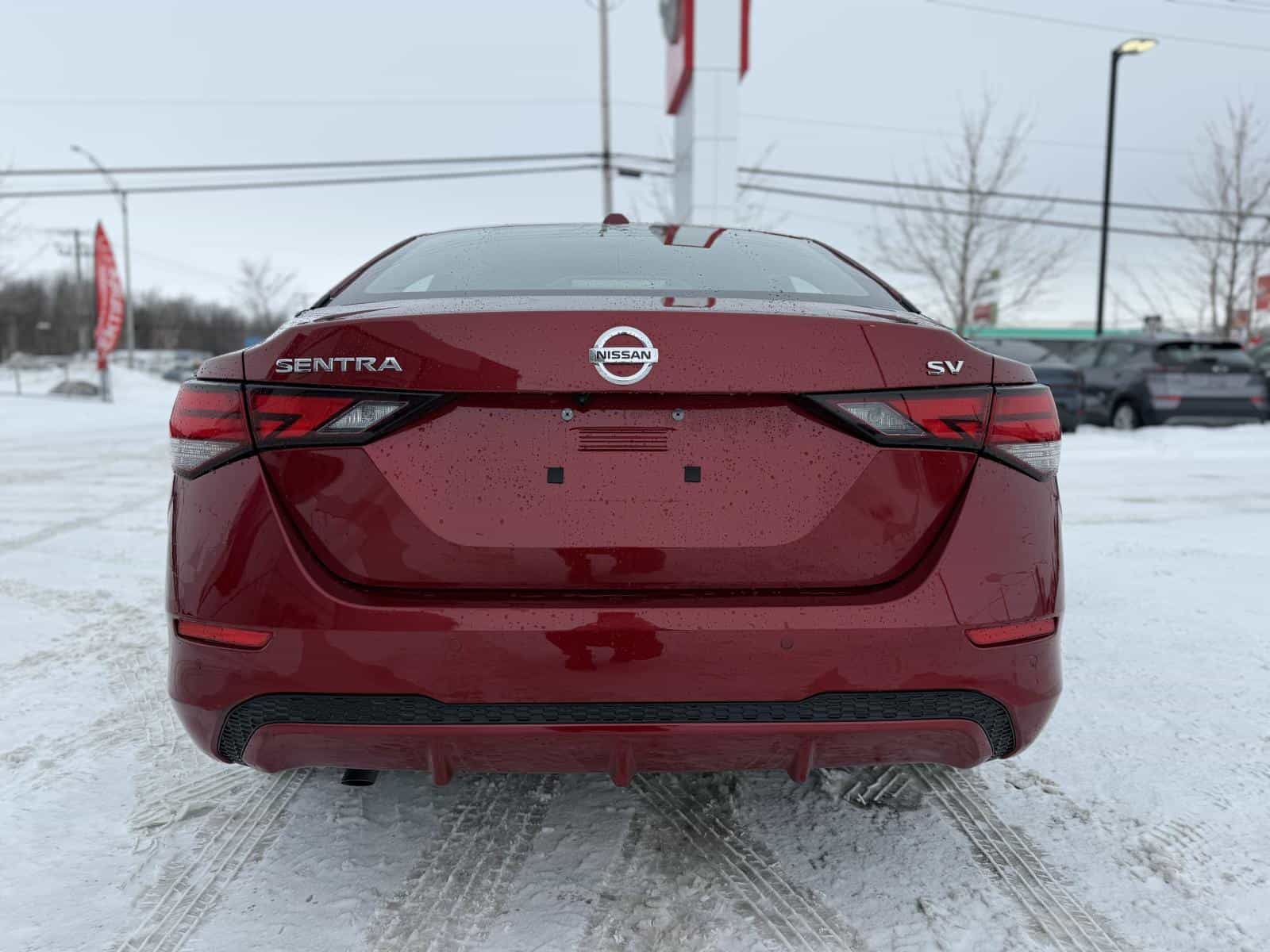 2022 Nissan Sentra SV - Image 6