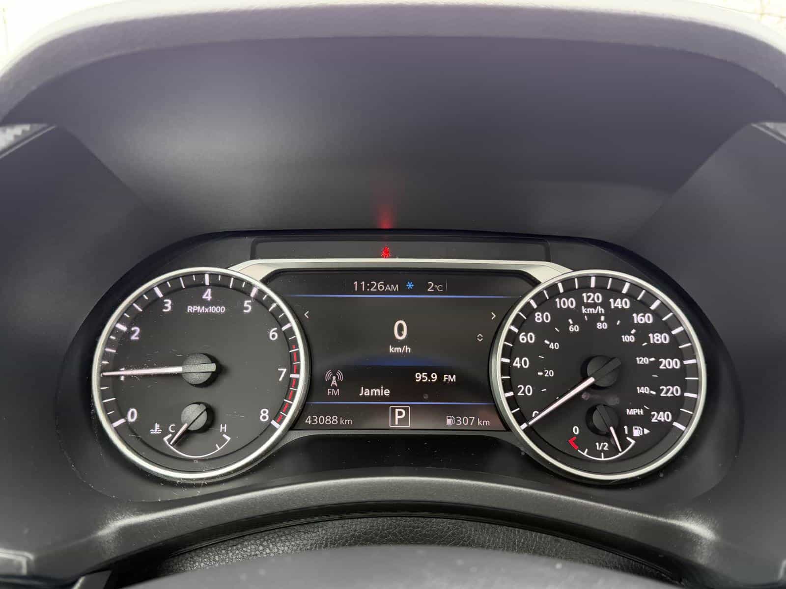 2022 Nissan Sentra SV - Image 11