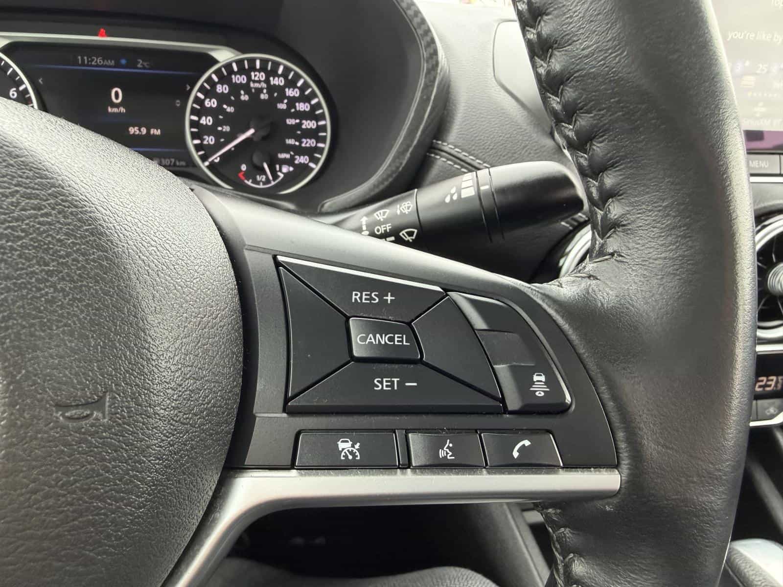 2022 Nissan Sentra SV - Image 13