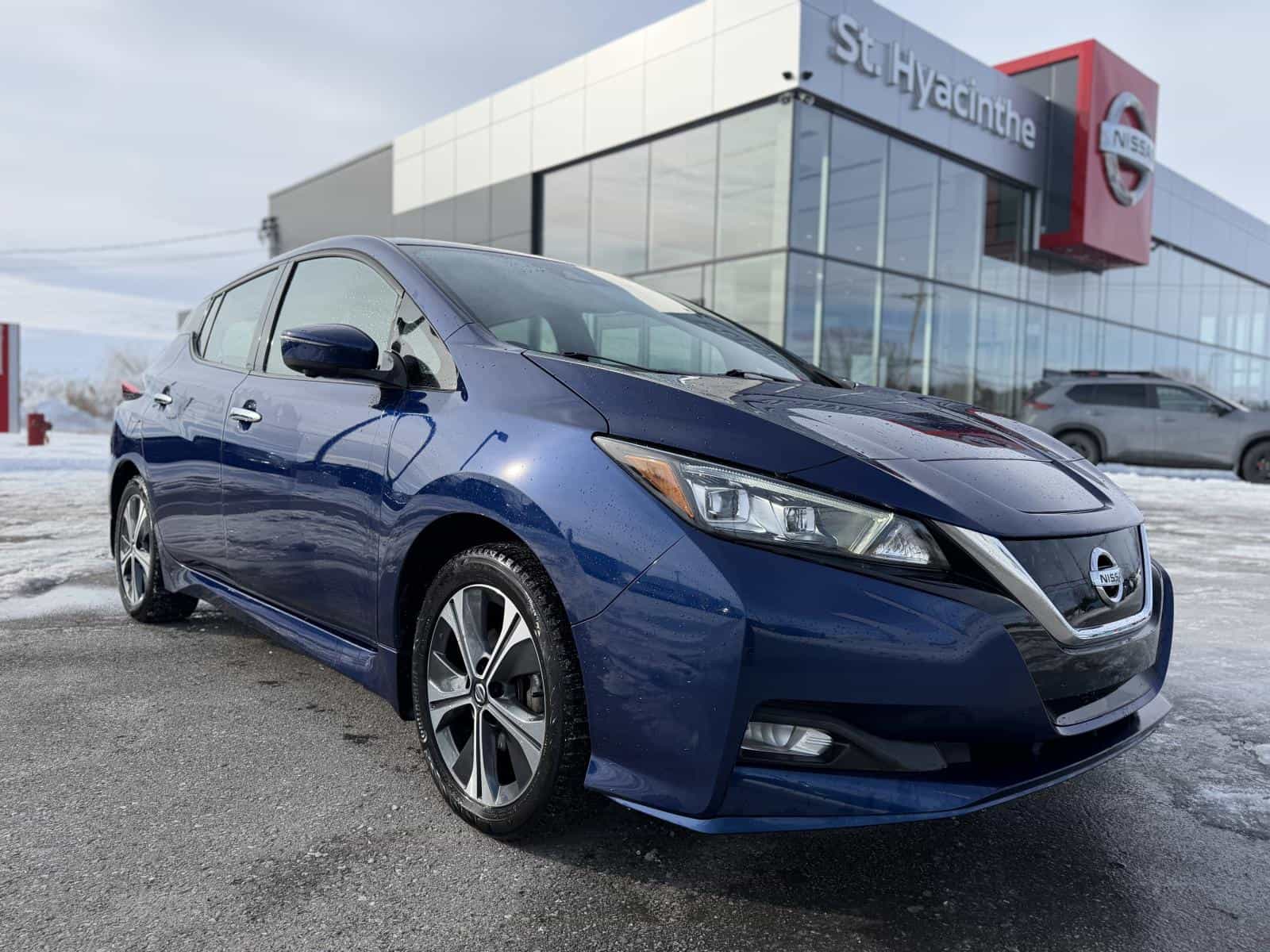 2022 Nissan Leaf Plus SL - Image 4