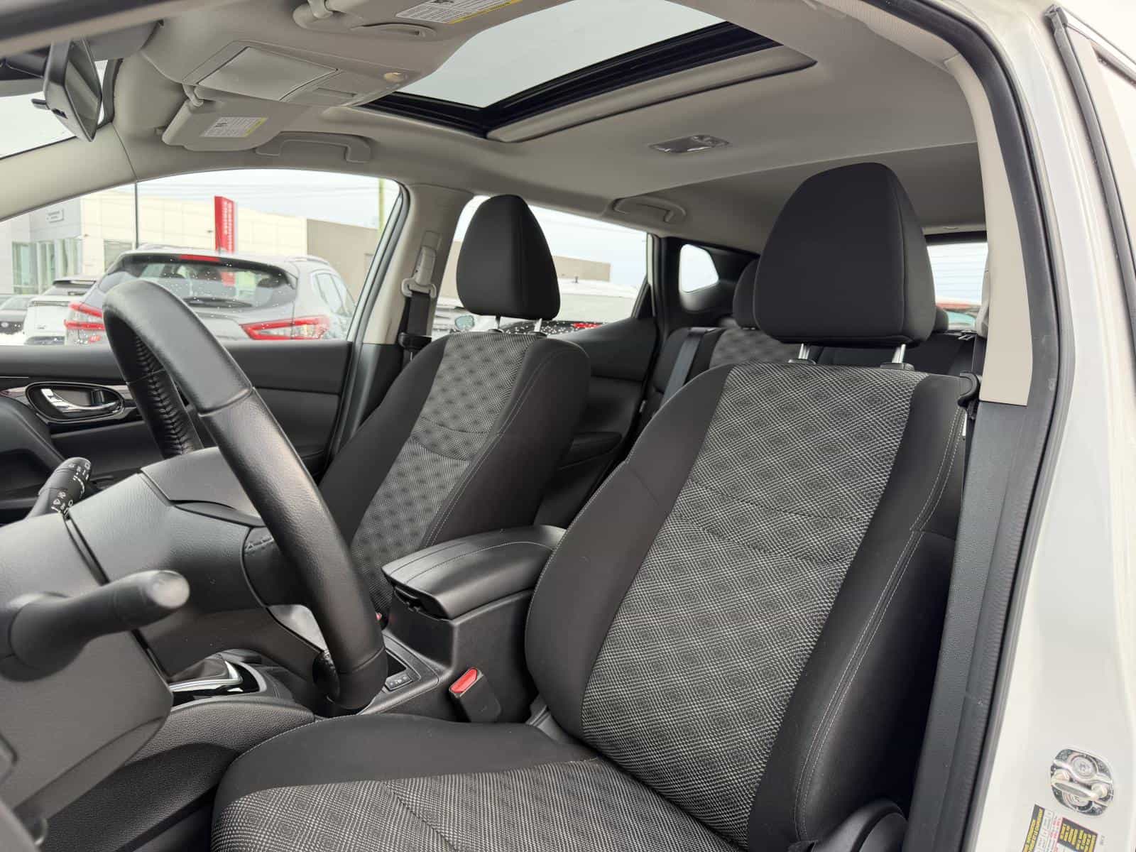 2023 Nissan Qashqai SV - Image 10